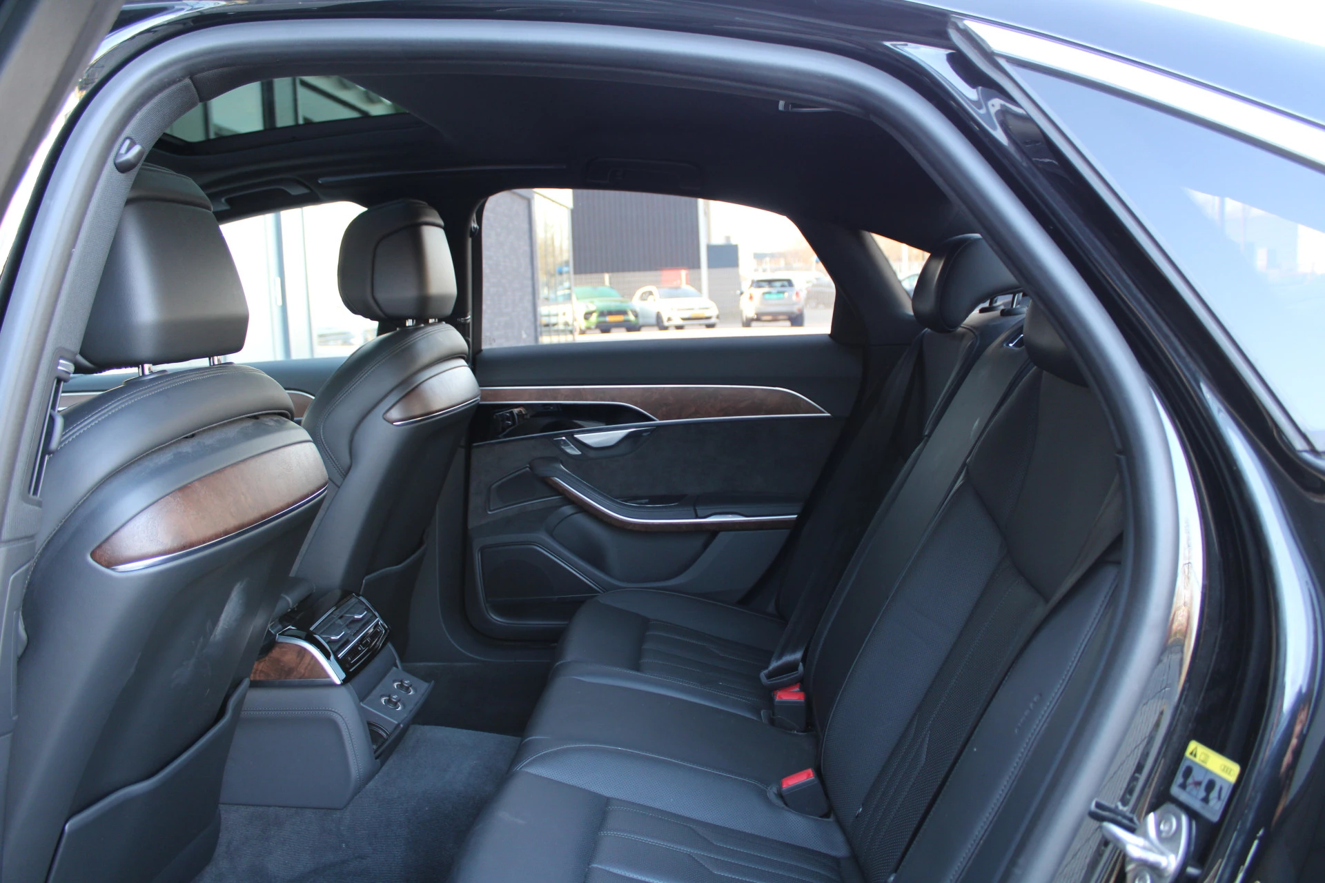 Hoofdafbeelding Audi A8