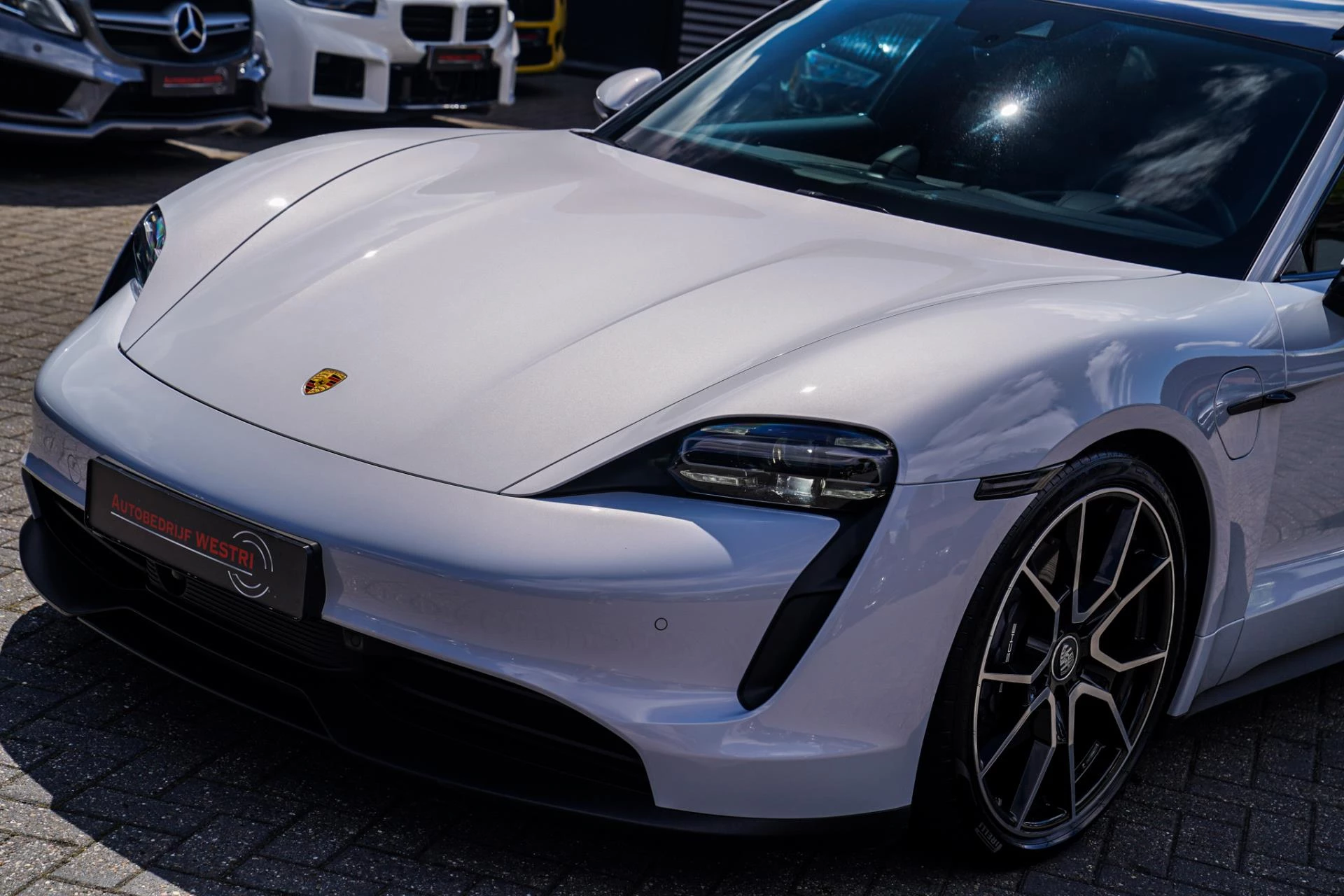 Hoofdafbeelding Porsche Taycan