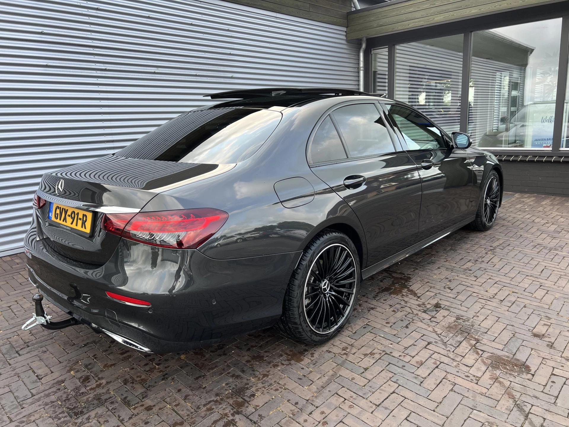 Hoofdafbeelding Mercedes-Benz E-Klasse