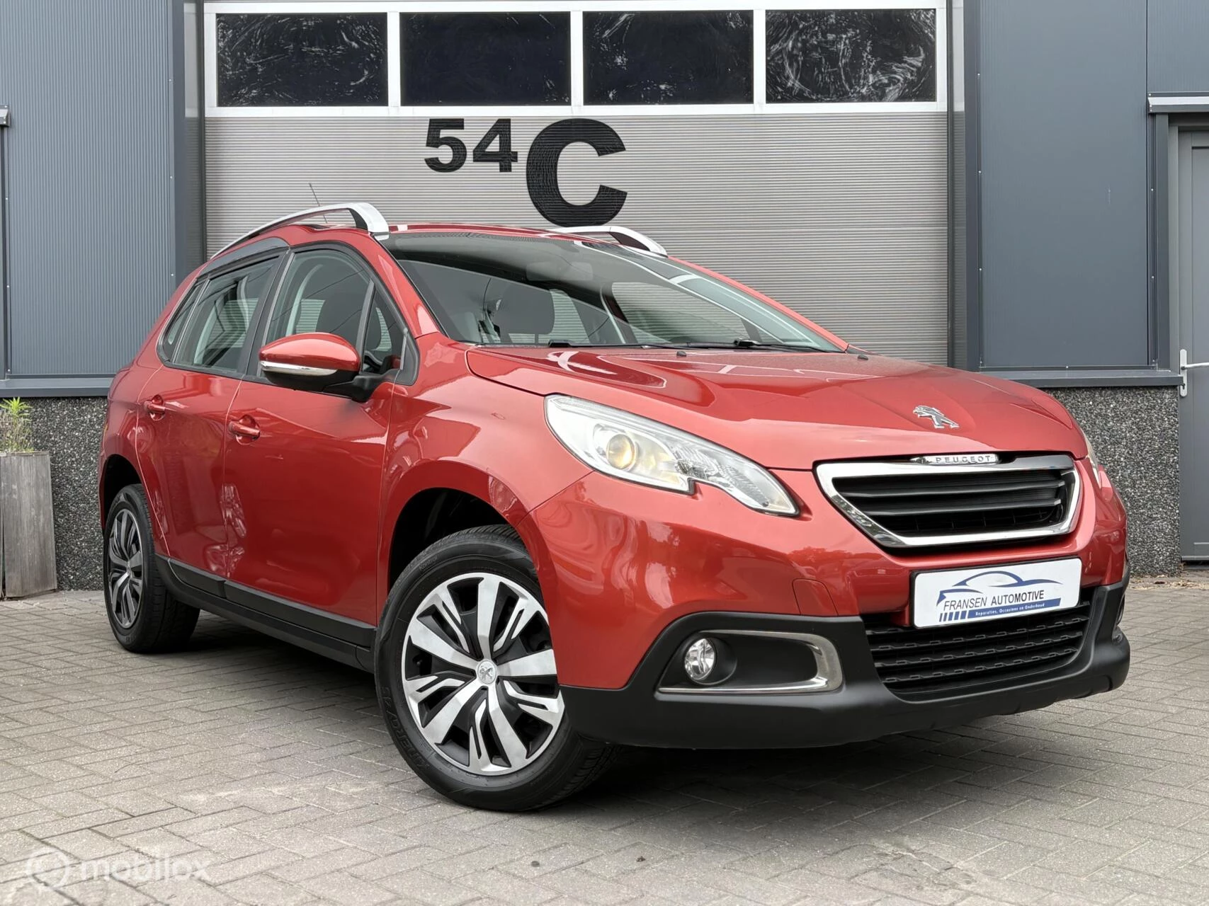 Hoofdafbeelding Peugeot 2008