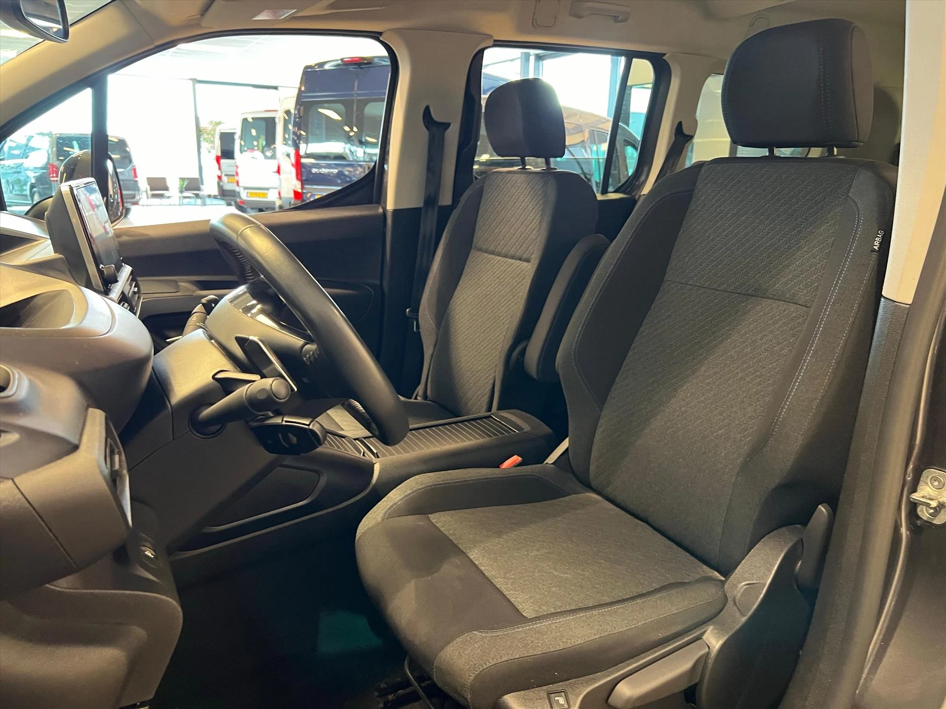 Hoofdafbeelding Peugeot Rifter