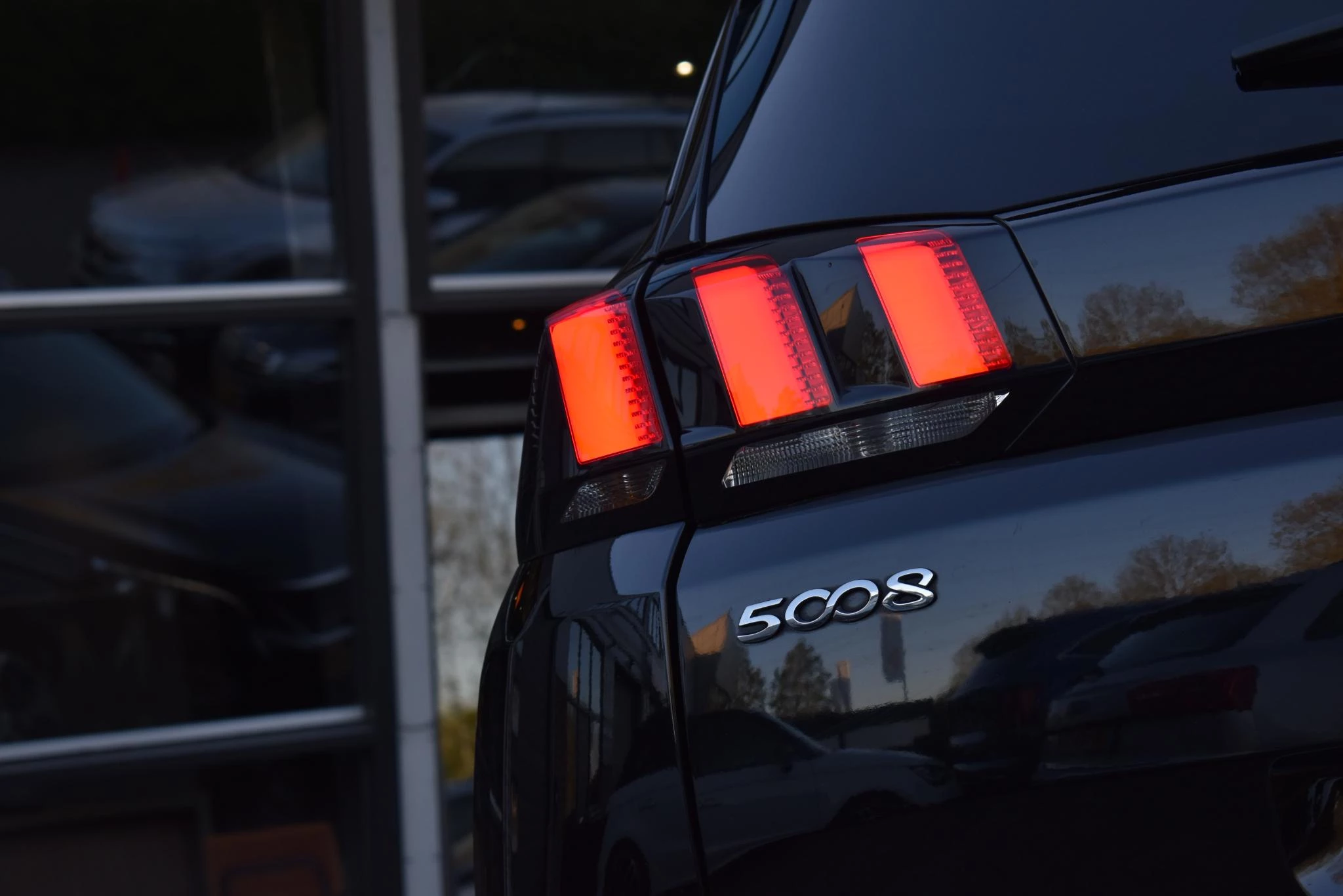 Hoofdafbeelding Peugeot 5008