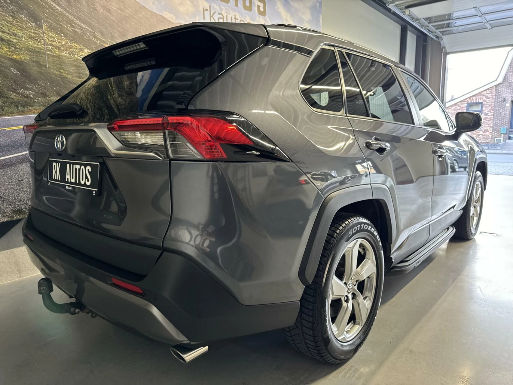 Hoofdafbeelding Toyota RAV4