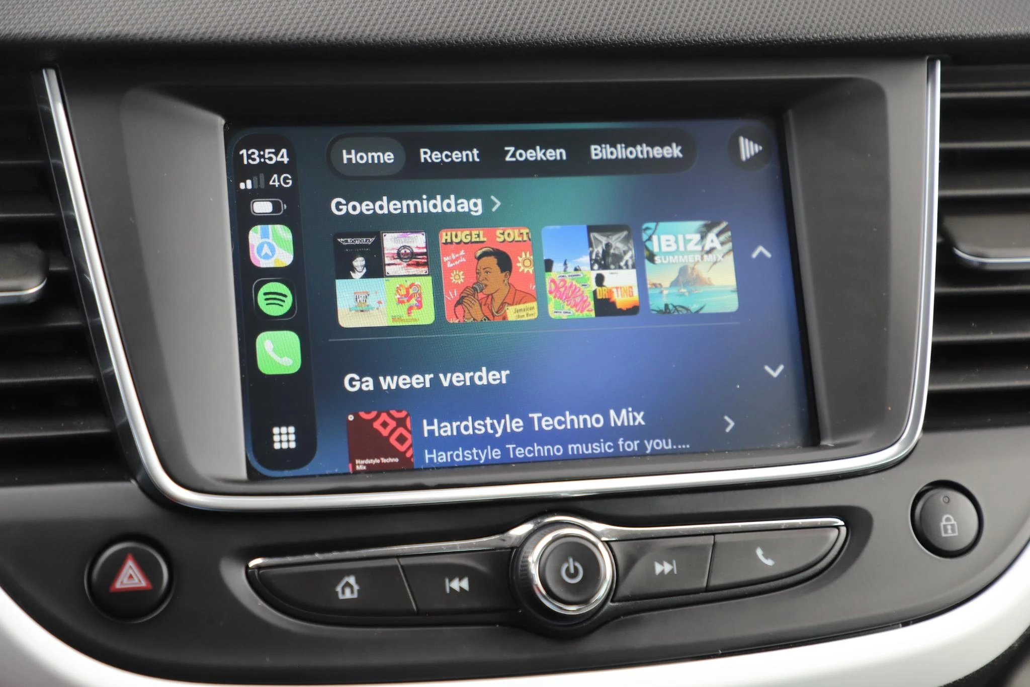 Hoofdafbeelding Opel Crossland X