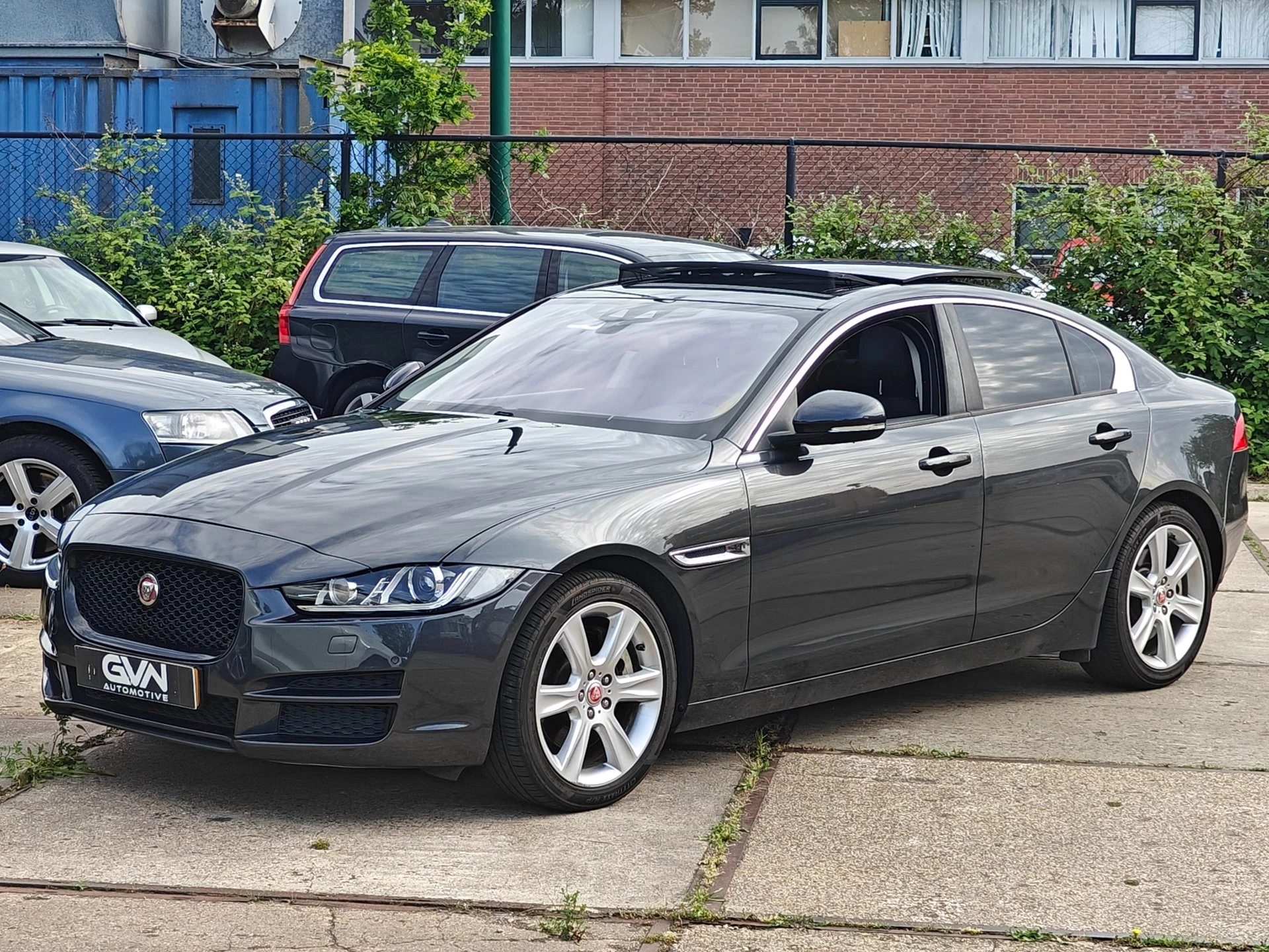 Hoofdafbeelding Jaguar XE