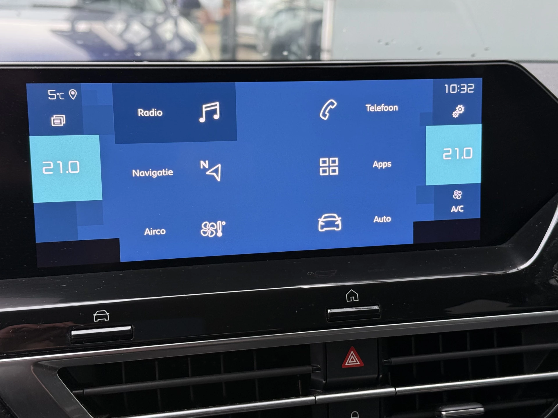 Hoofdafbeelding Citroën ë-C4