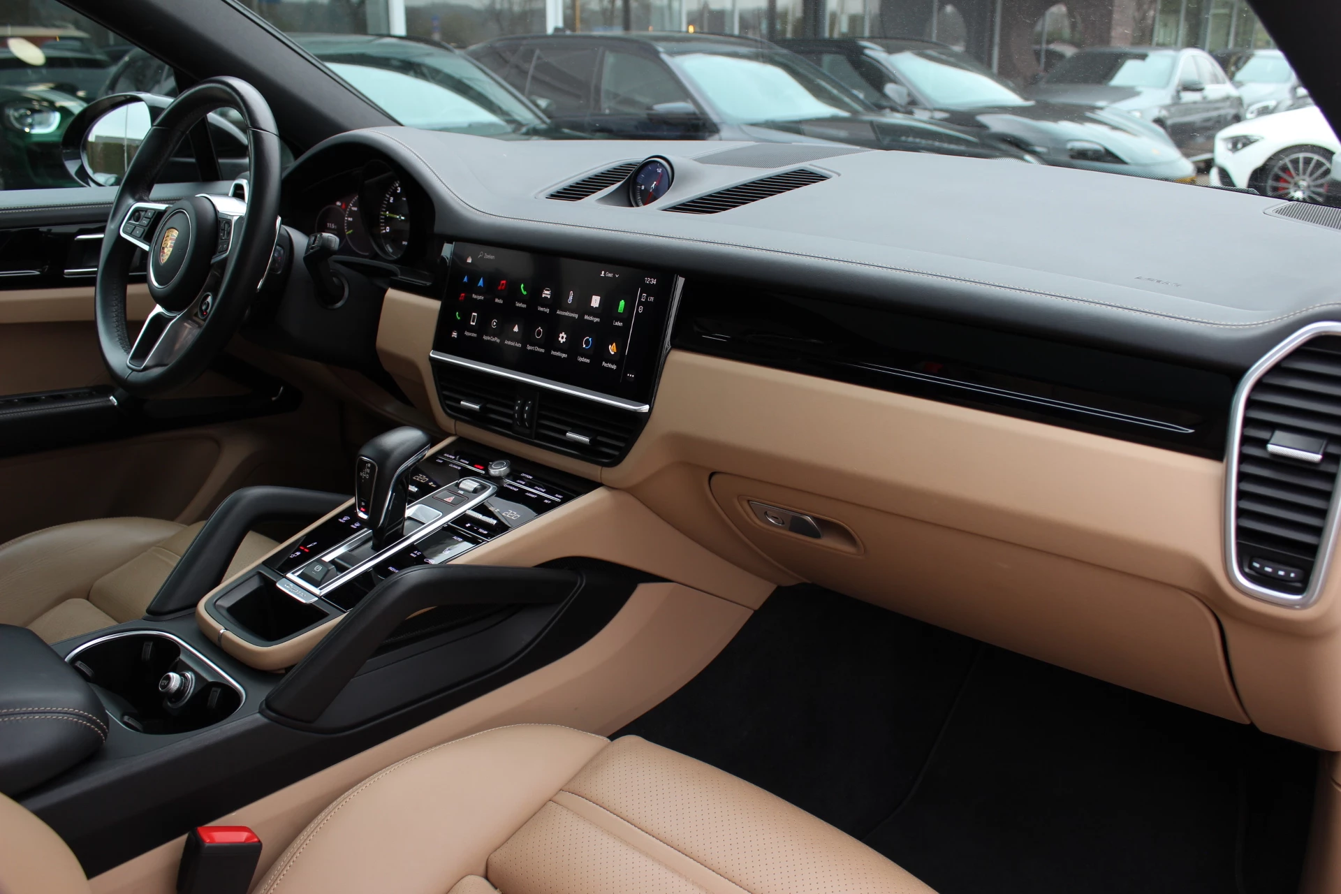 Hoofdafbeelding Porsche Cayenne