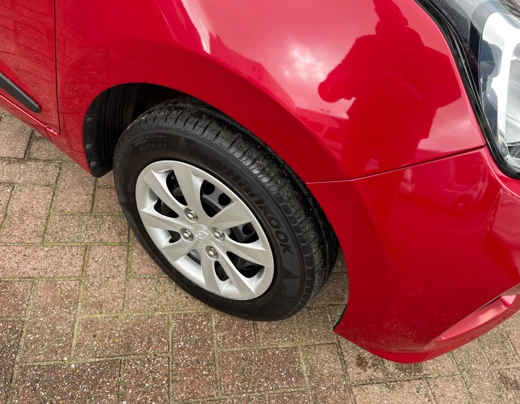 Hoofdafbeelding Hyundai i10