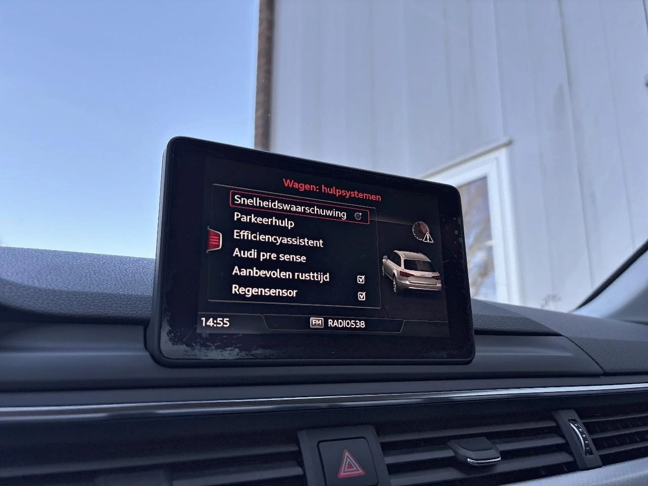 Hoofdafbeelding Audi A4