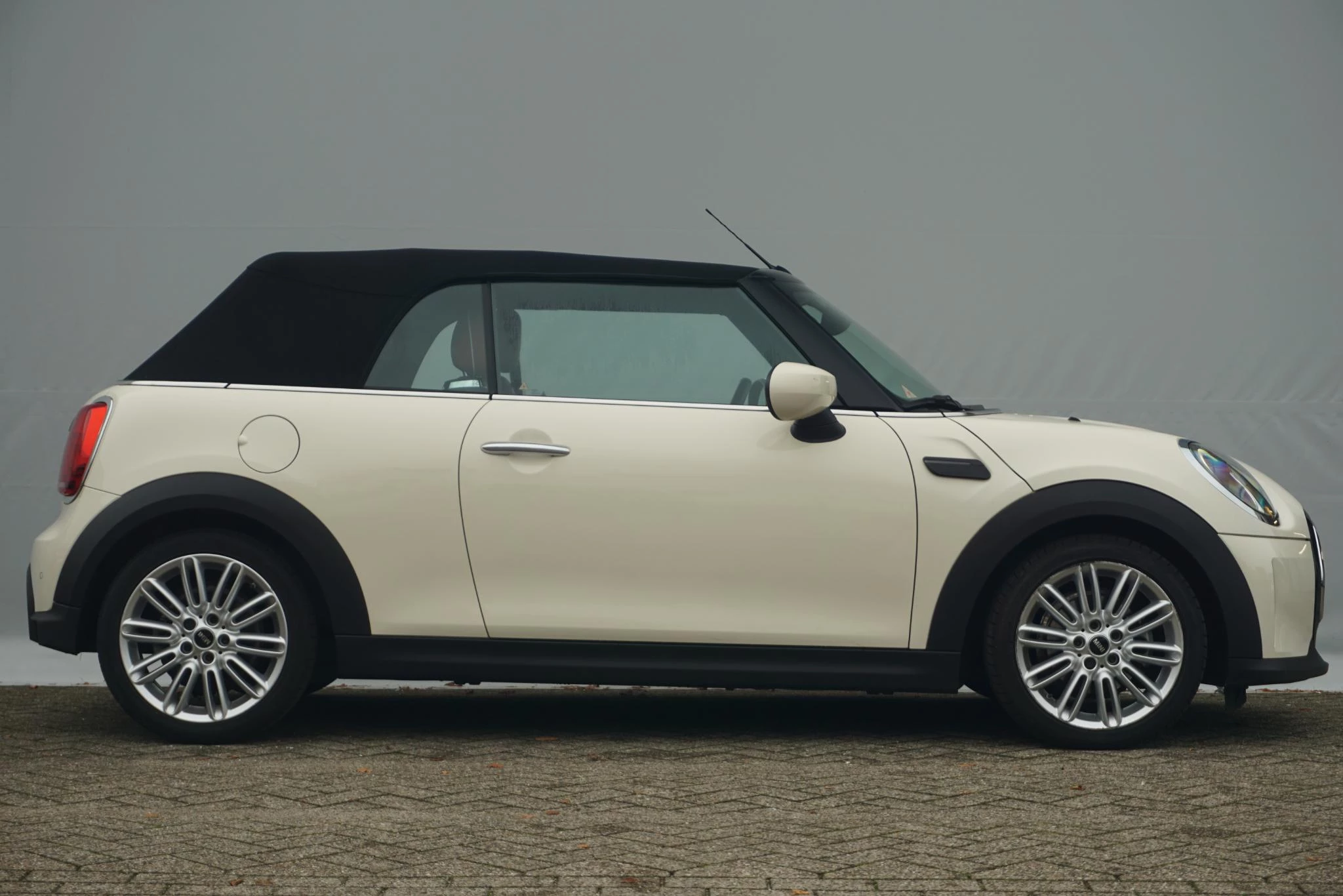 Hoofdafbeelding MINI One Cabrio
