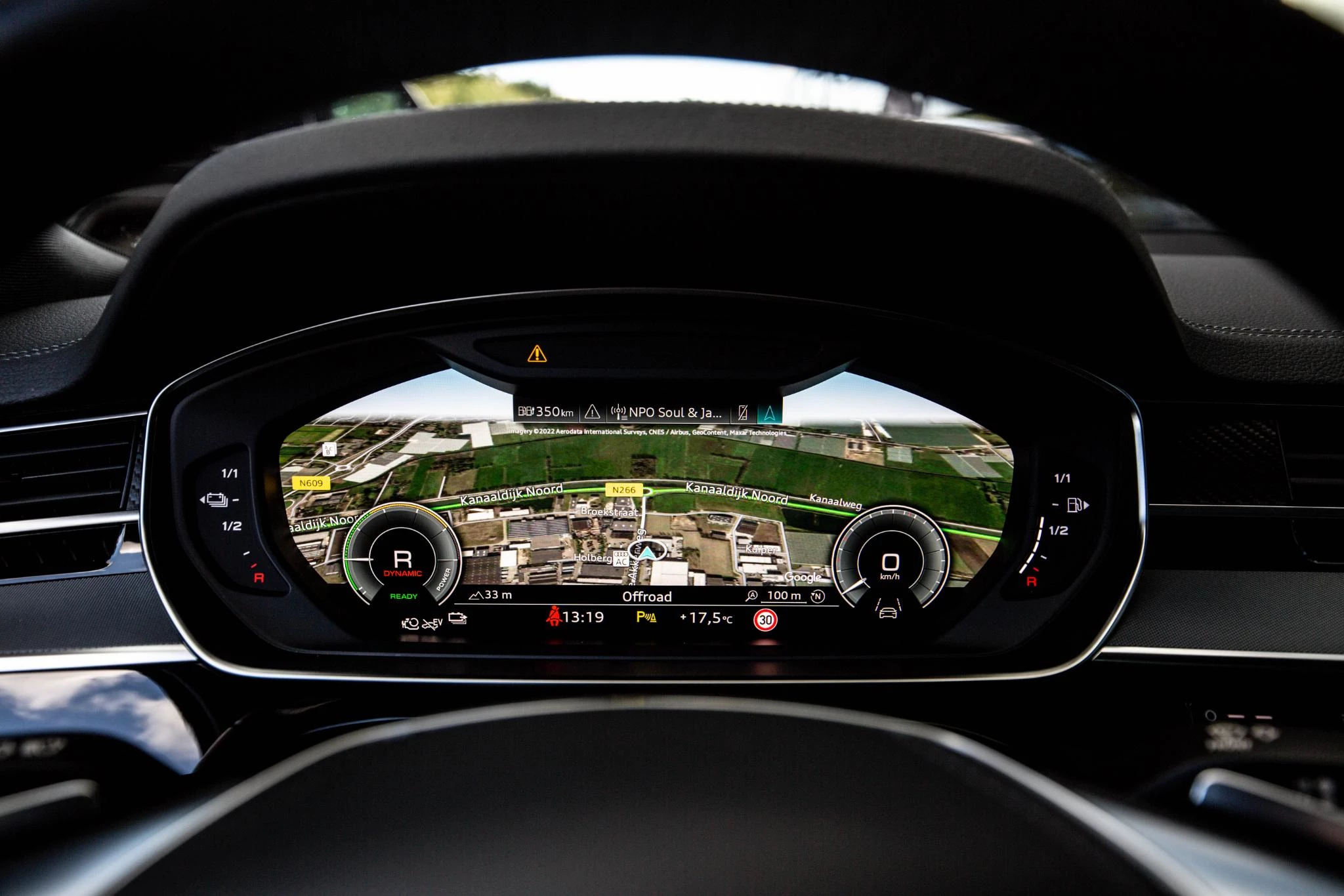 Hoofdafbeelding Audi A8