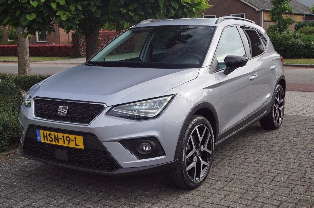 Hoofdafbeelding SEAT Arona