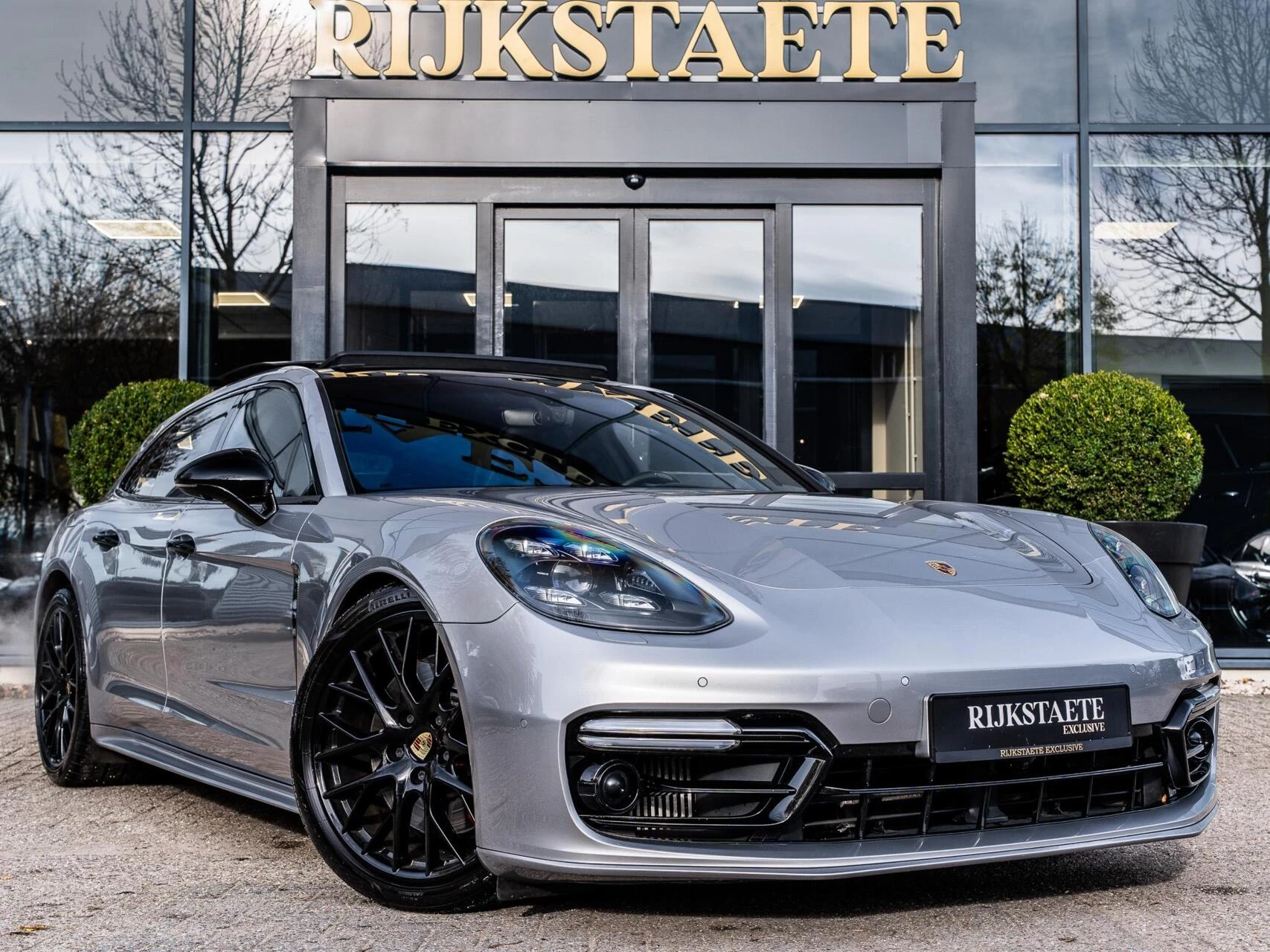 Hoofdafbeelding Porsche Panamera