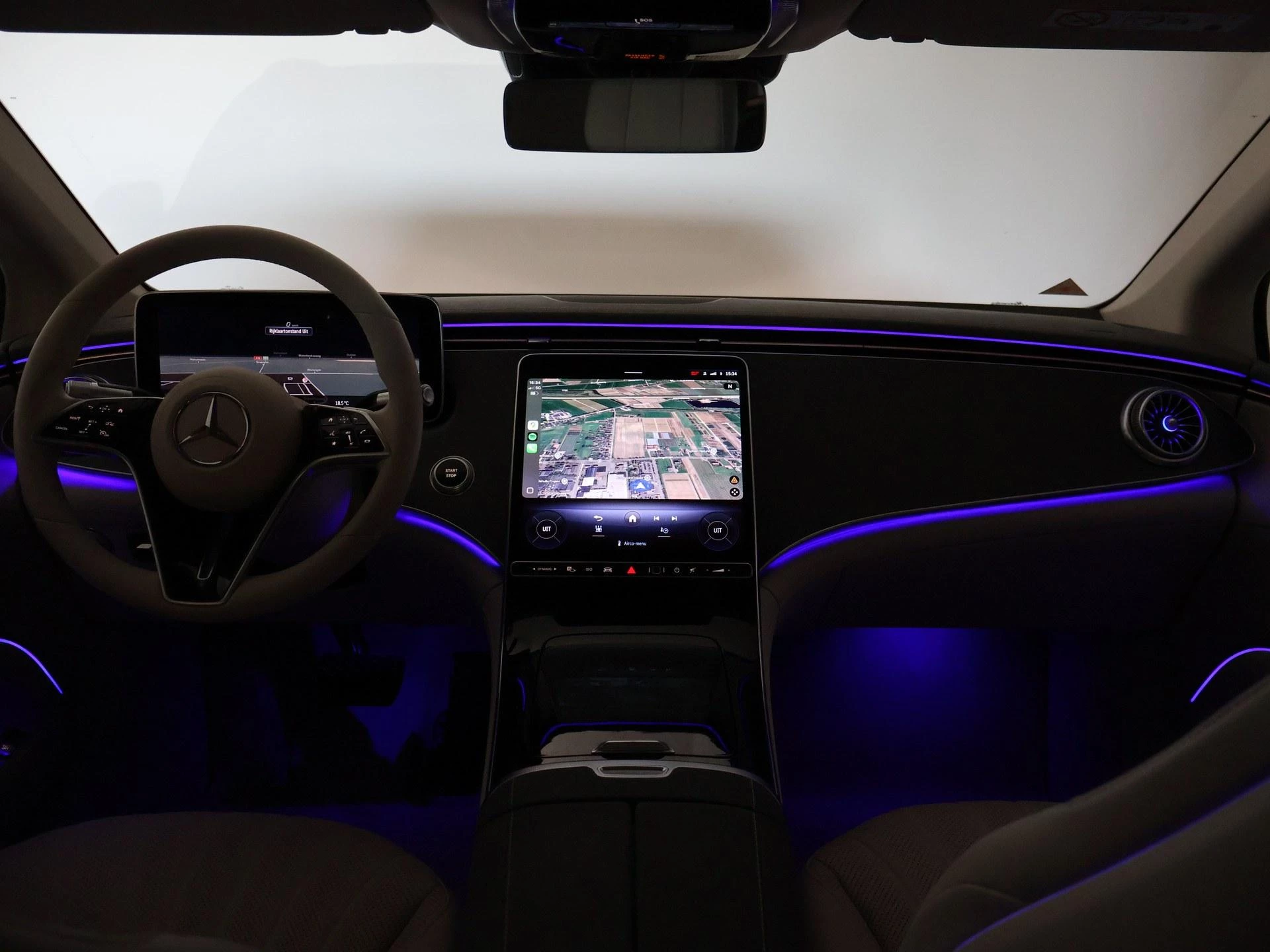 Hoofdafbeelding Mercedes-Benz EQS