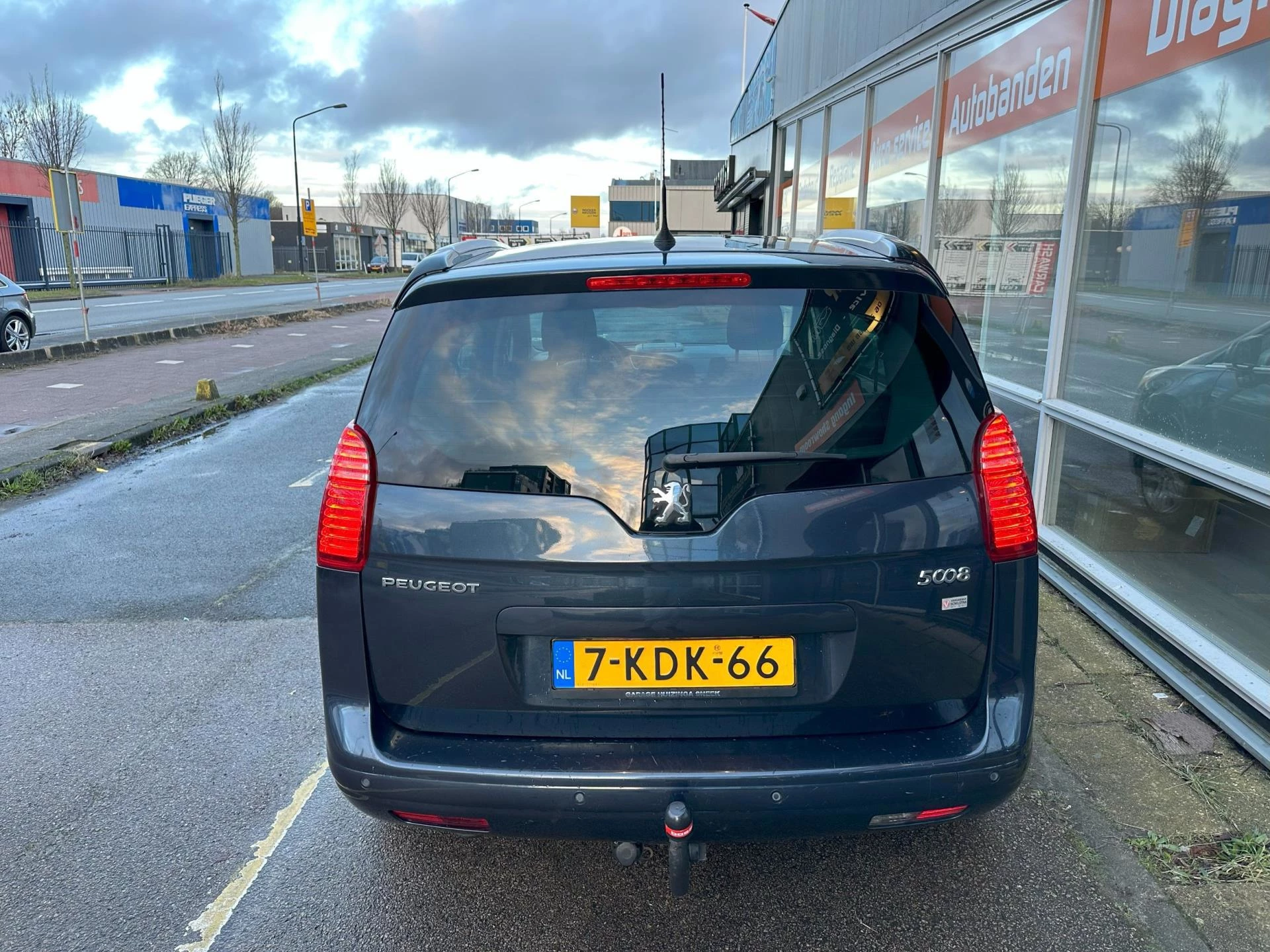 Hoofdafbeelding Peugeot 5008