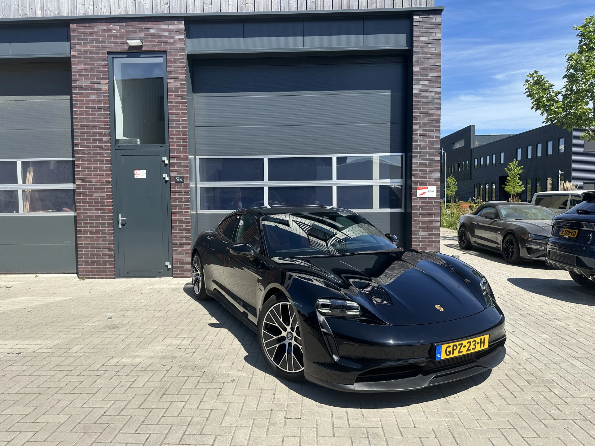 Hoofdafbeelding Porsche Taycan