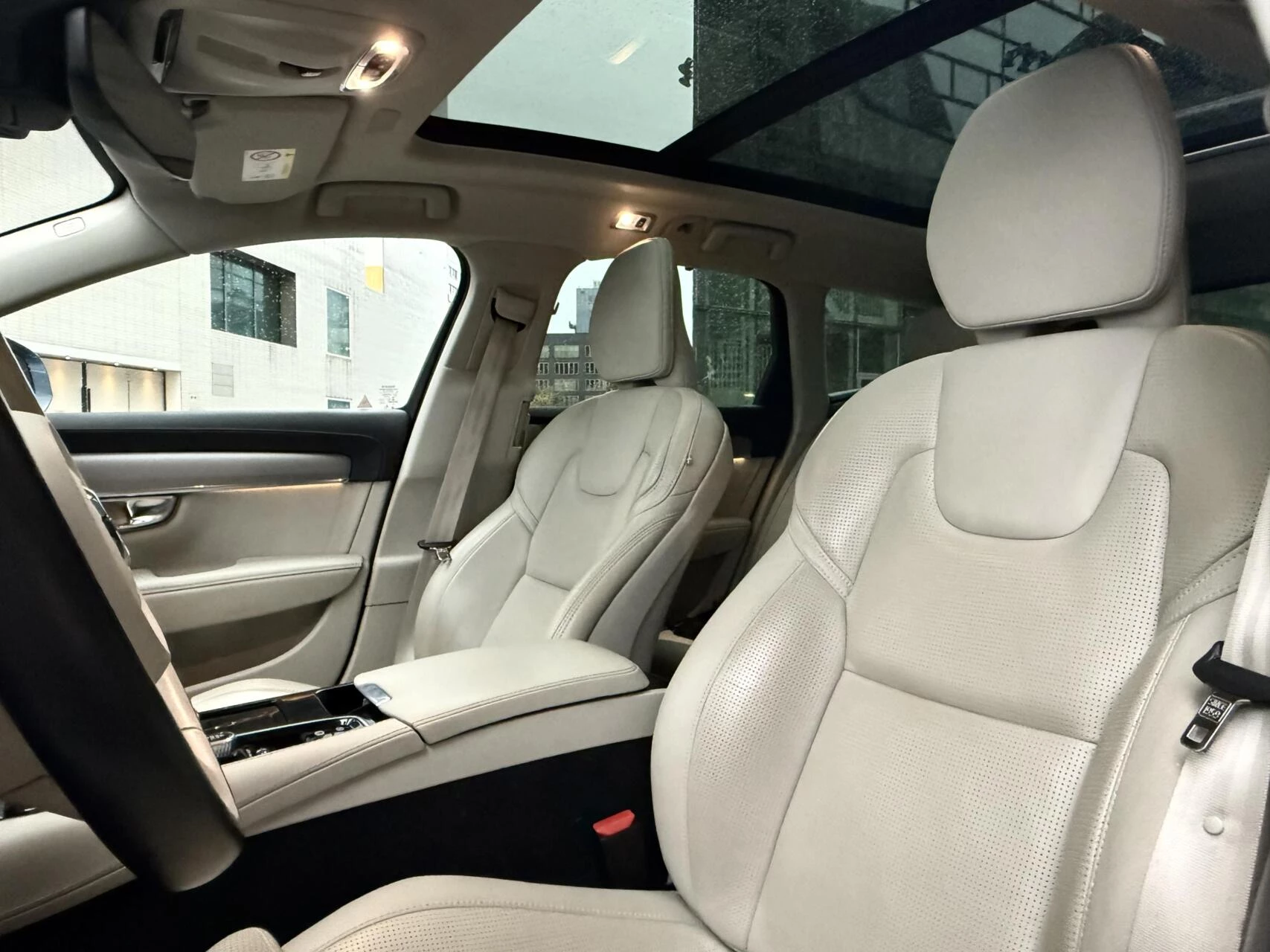 Hoofdafbeelding Volvo V90