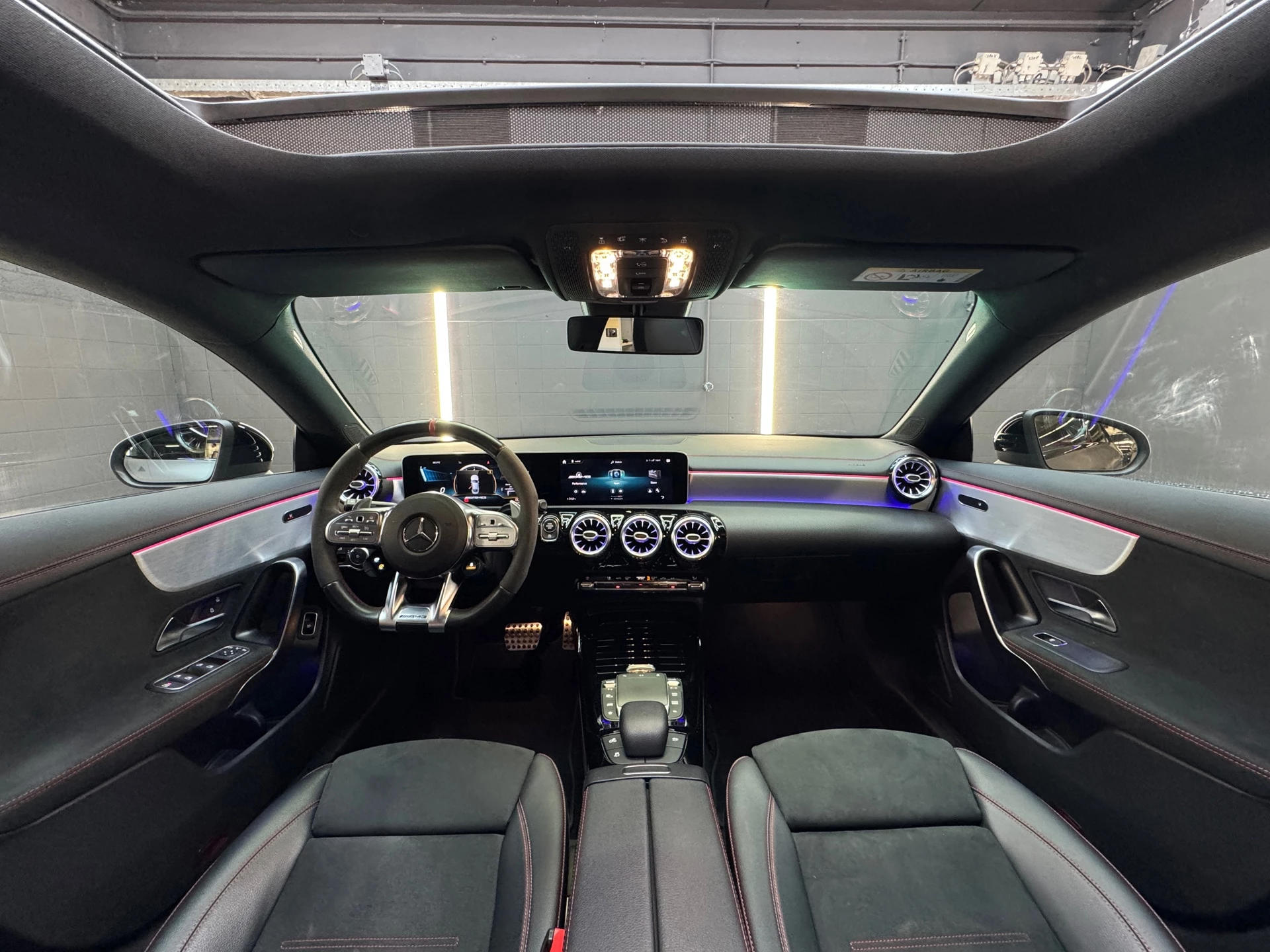Hoofdafbeelding Mercedes-Benz CLA