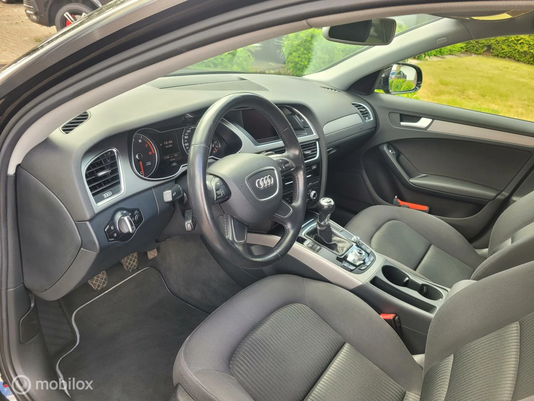 Hoofdafbeelding Audi A4