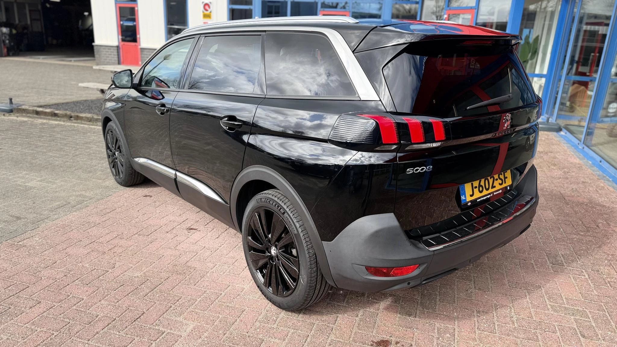 Hoofdafbeelding Peugeot 5008