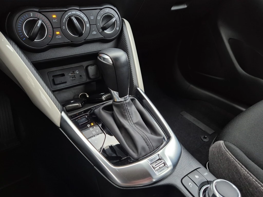 Hoofdafbeelding Mazda 2