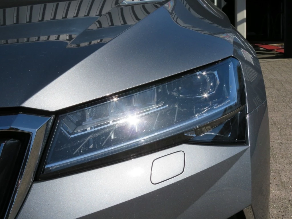 Hoofdafbeelding Škoda Superb