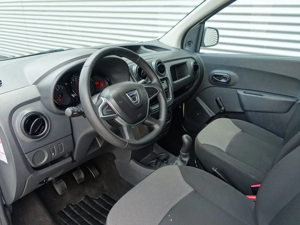 Hoofdafbeelding Dacia Dokker