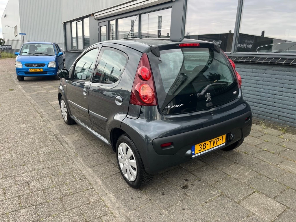Hoofdafbeelding Peugeot 107