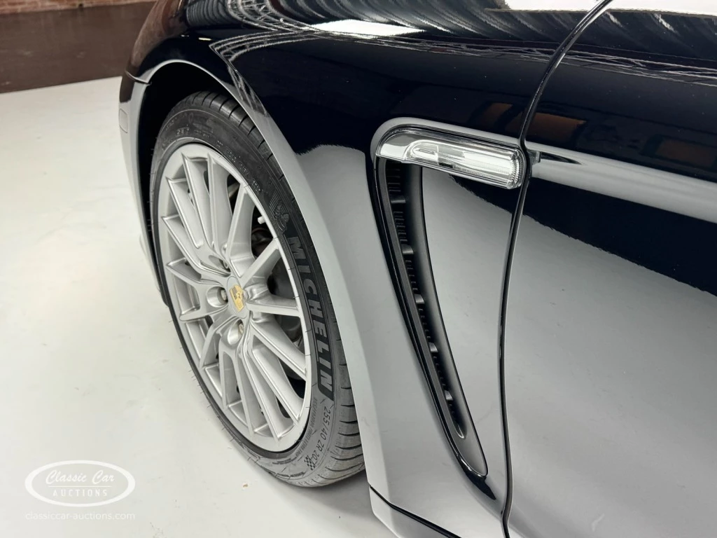 Hoofdafbeelding Porsche Panamera