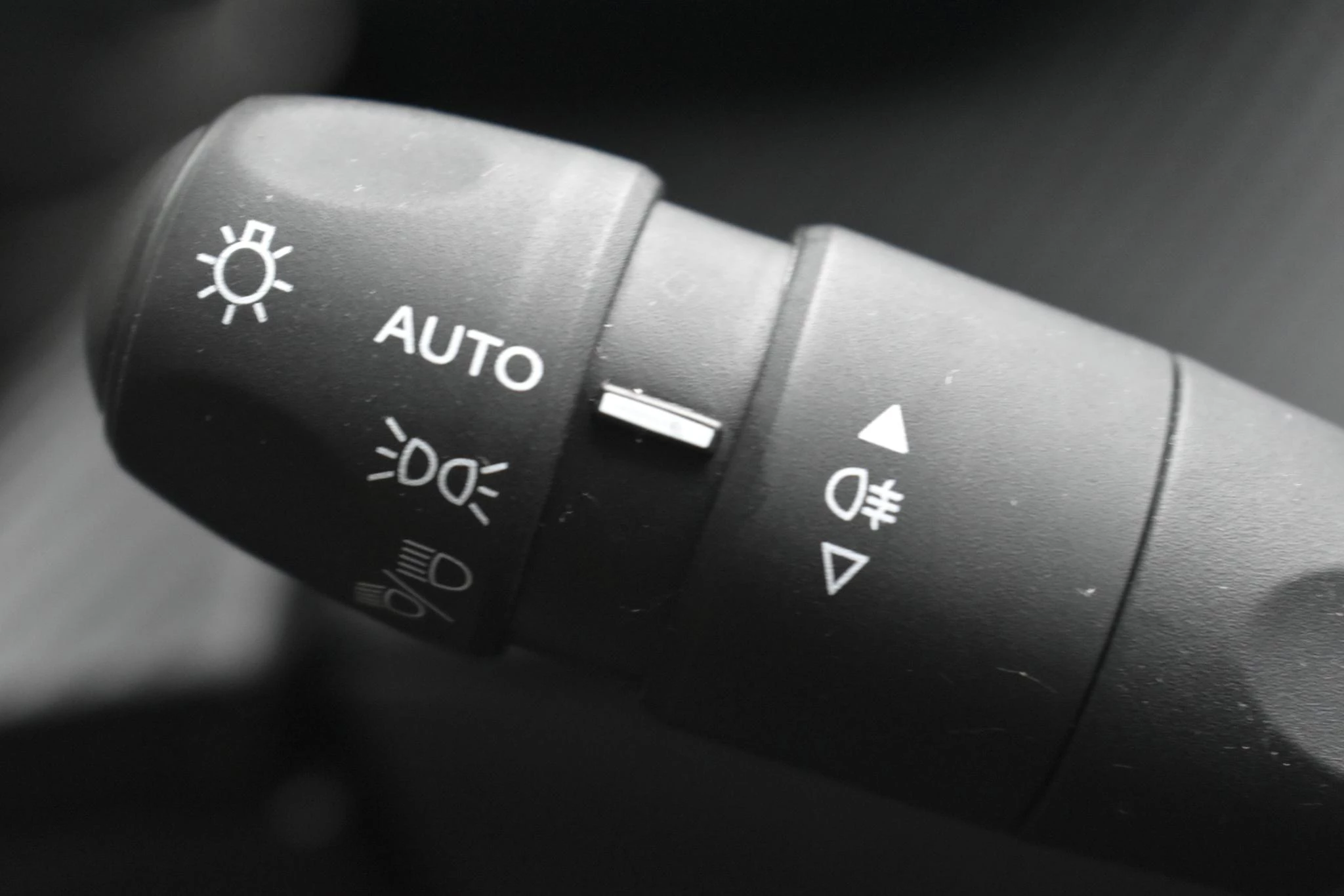 Hoofdafbeelding Peugeot e-2008