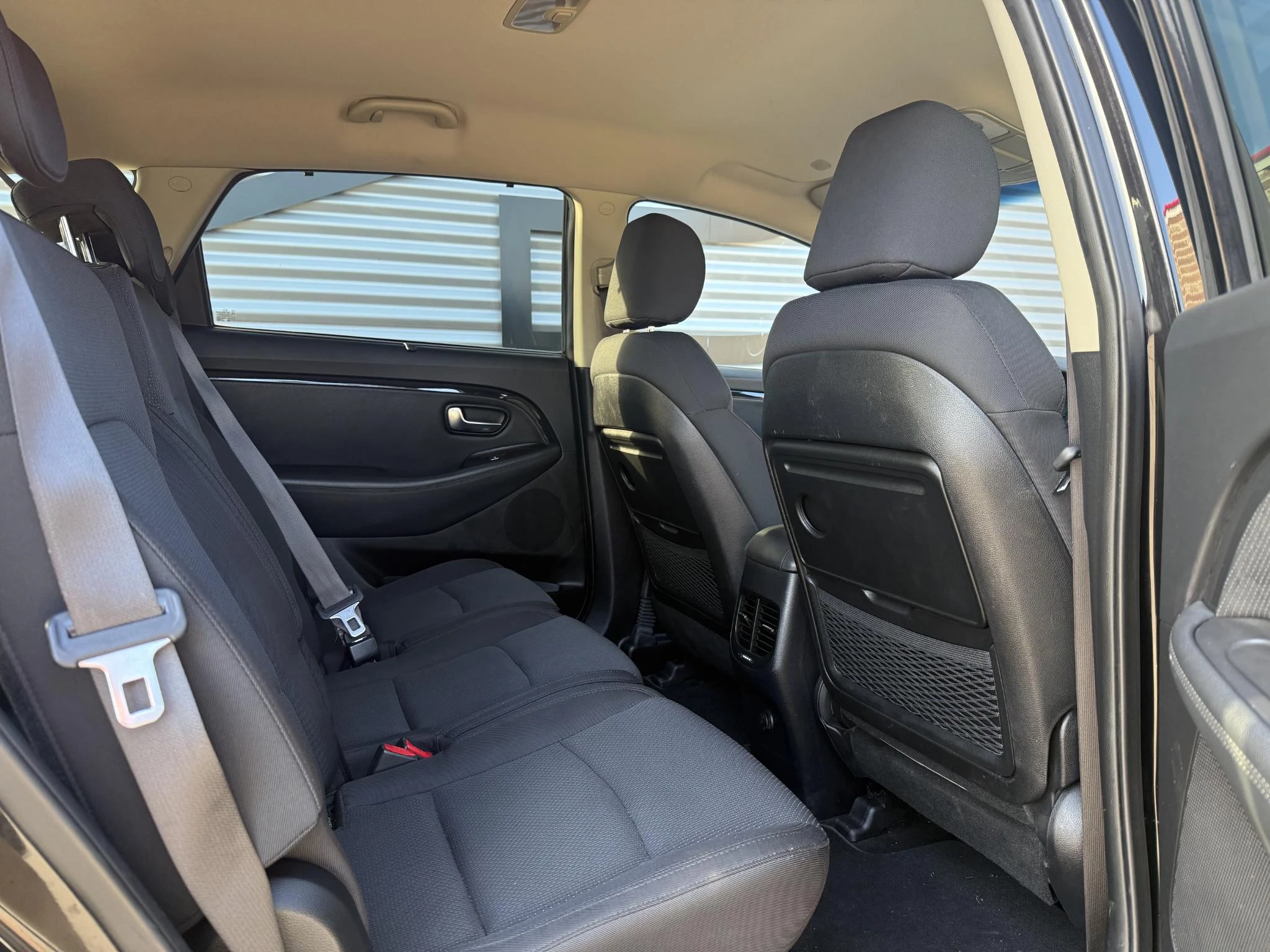 Hoofdafbeelding Kia Carens