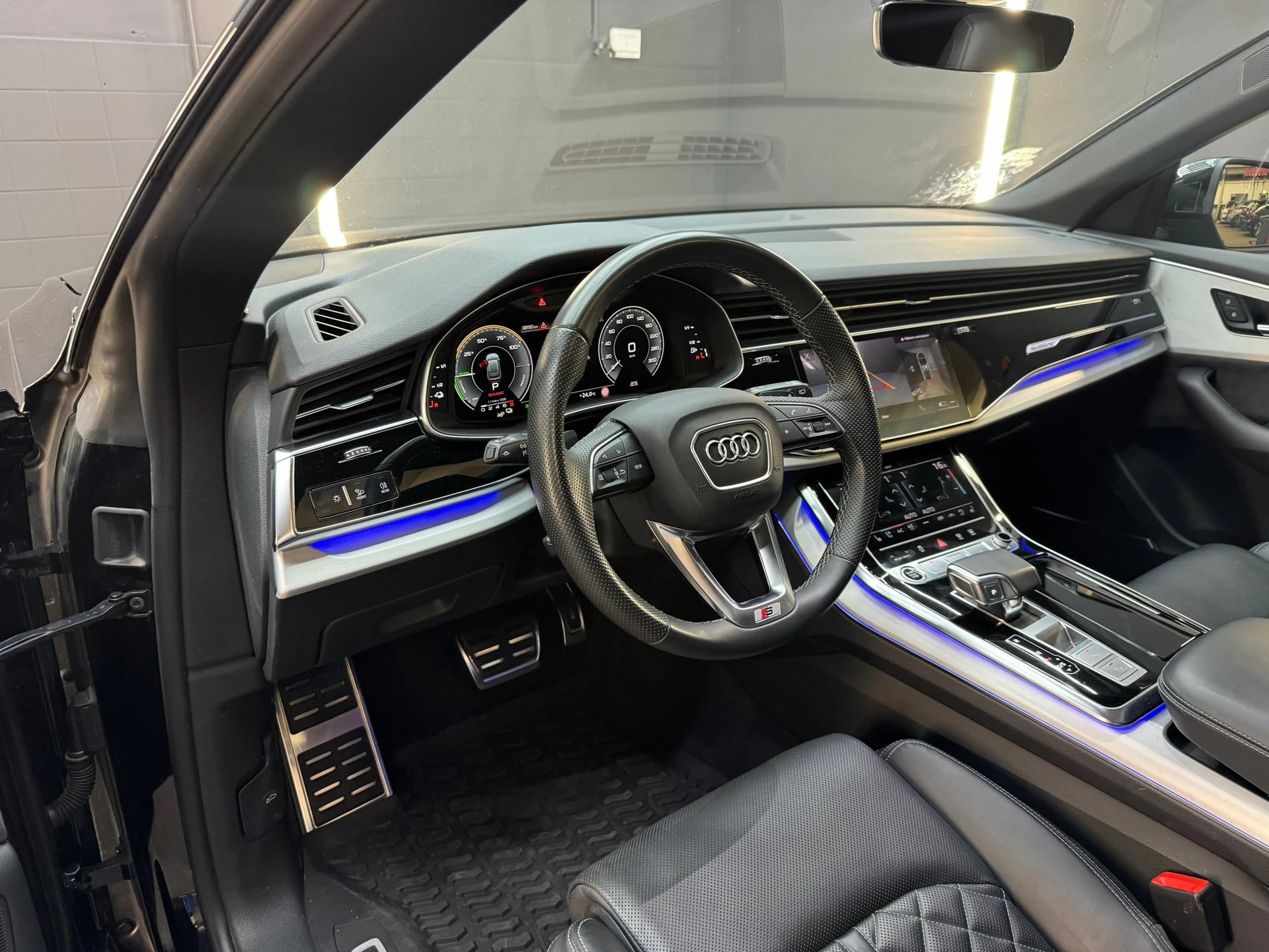 Hoofdafbeelding Audi Q8