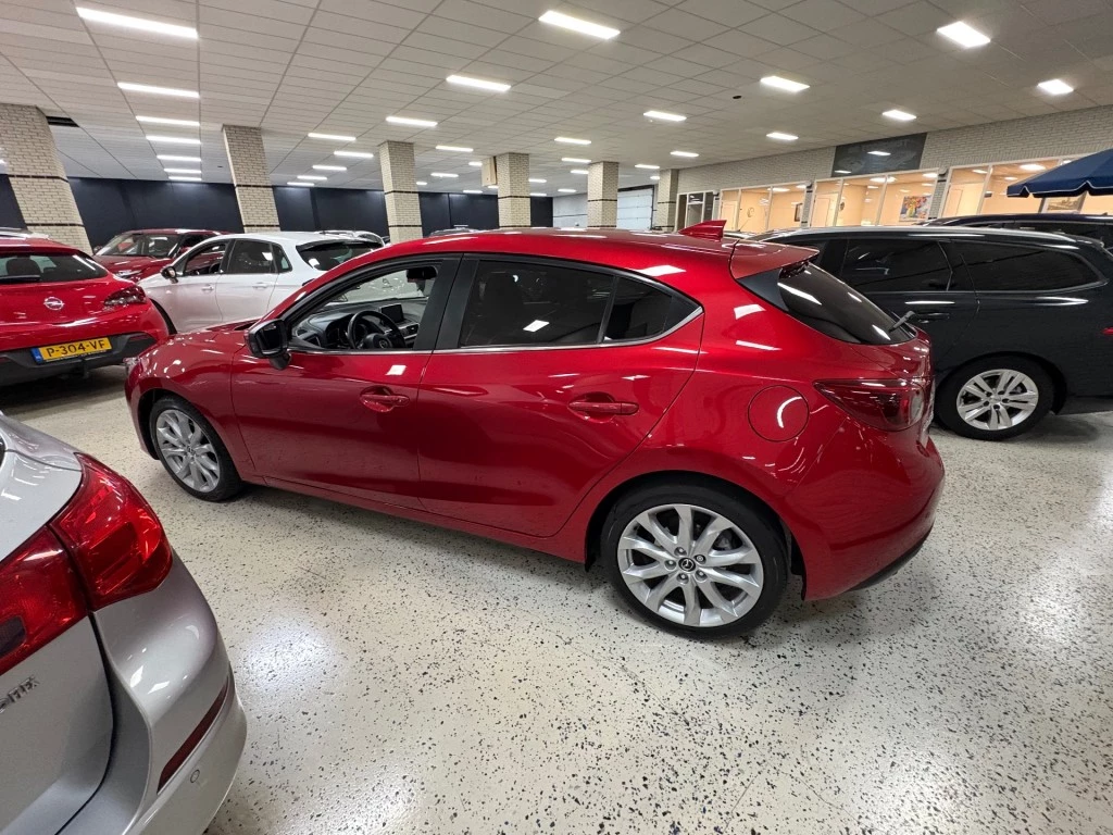 Hoofdafbeelding Mazda 3