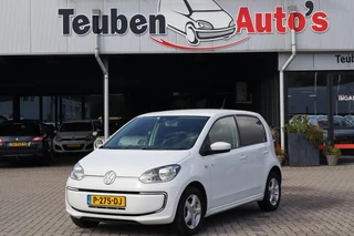 Hoofdafbeelding Volkswagen e-up! Volkswagen e-Up! e-Up! SOH 80%, Navigatie, Cruise control, Stoelverwarming, Elektrische ramen, Lichtmetalen wielen