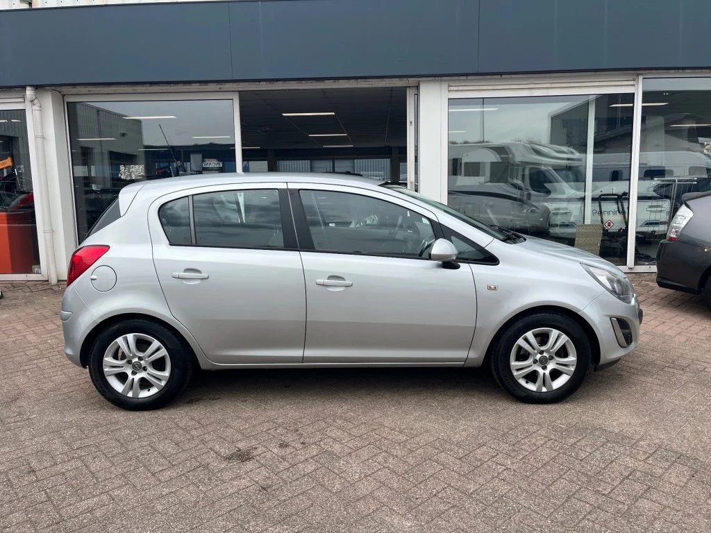 Hoofdafbeelding Opel Corsa