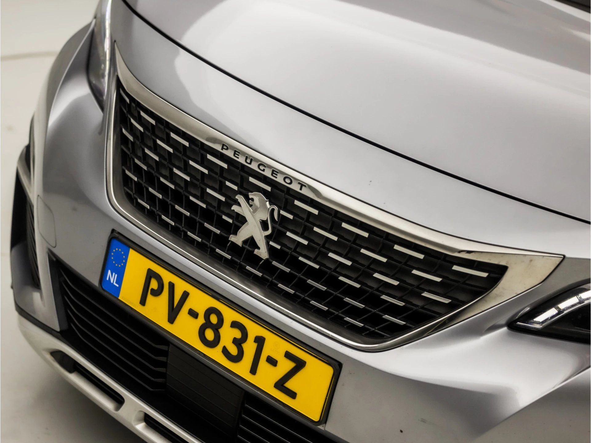 Hoofdafbeelding Peugeot 5008