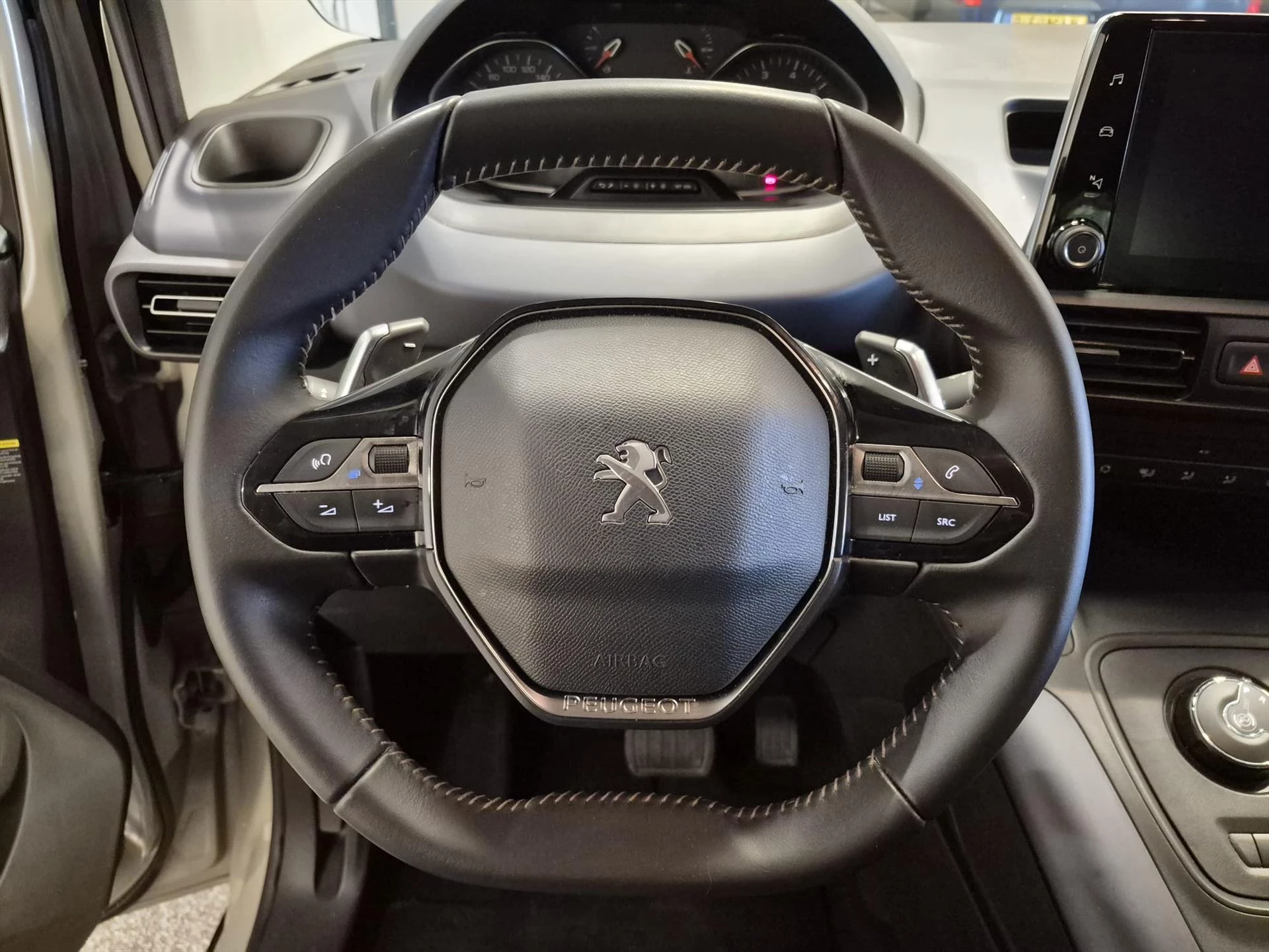 Hoofdafbeelding Peugeot Rifter