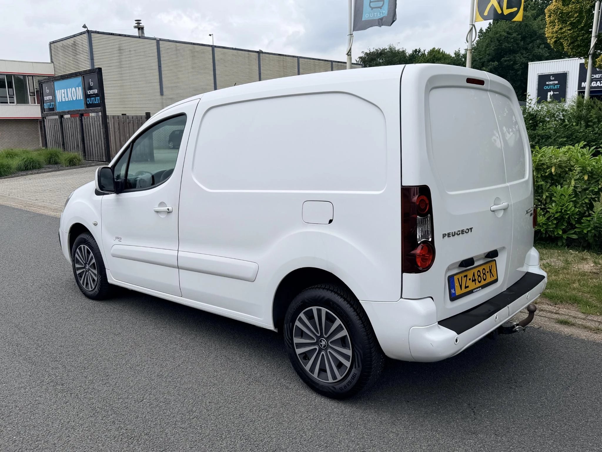 Hoofdafbeelding Peugeot Partner