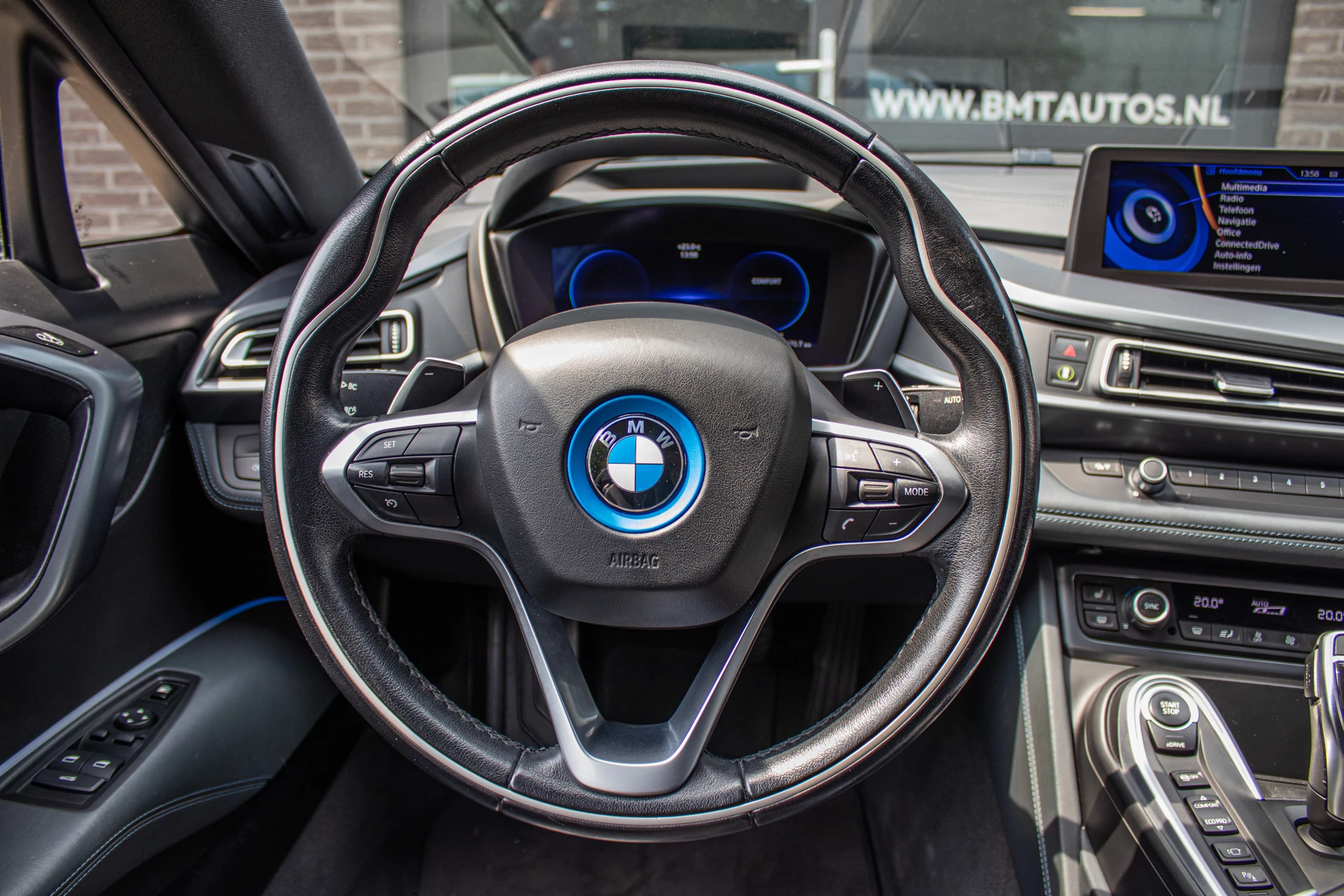 Hoofdafbeelding BMW i8
