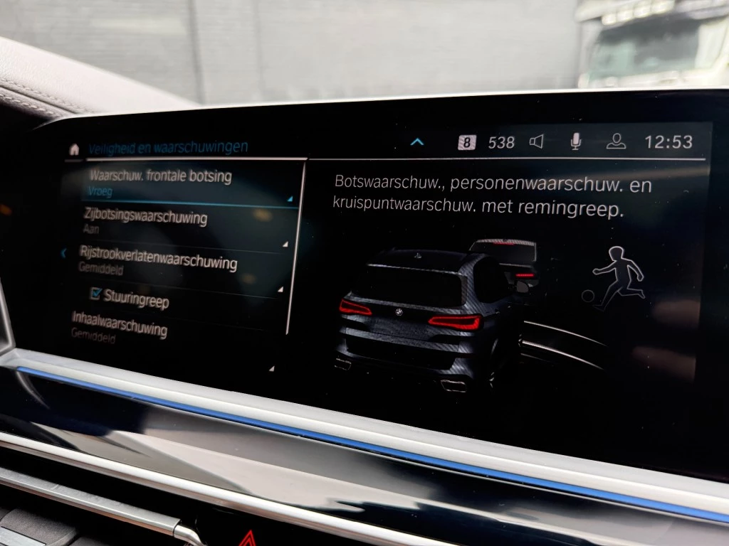 Hoofdafbeelding BMW X5