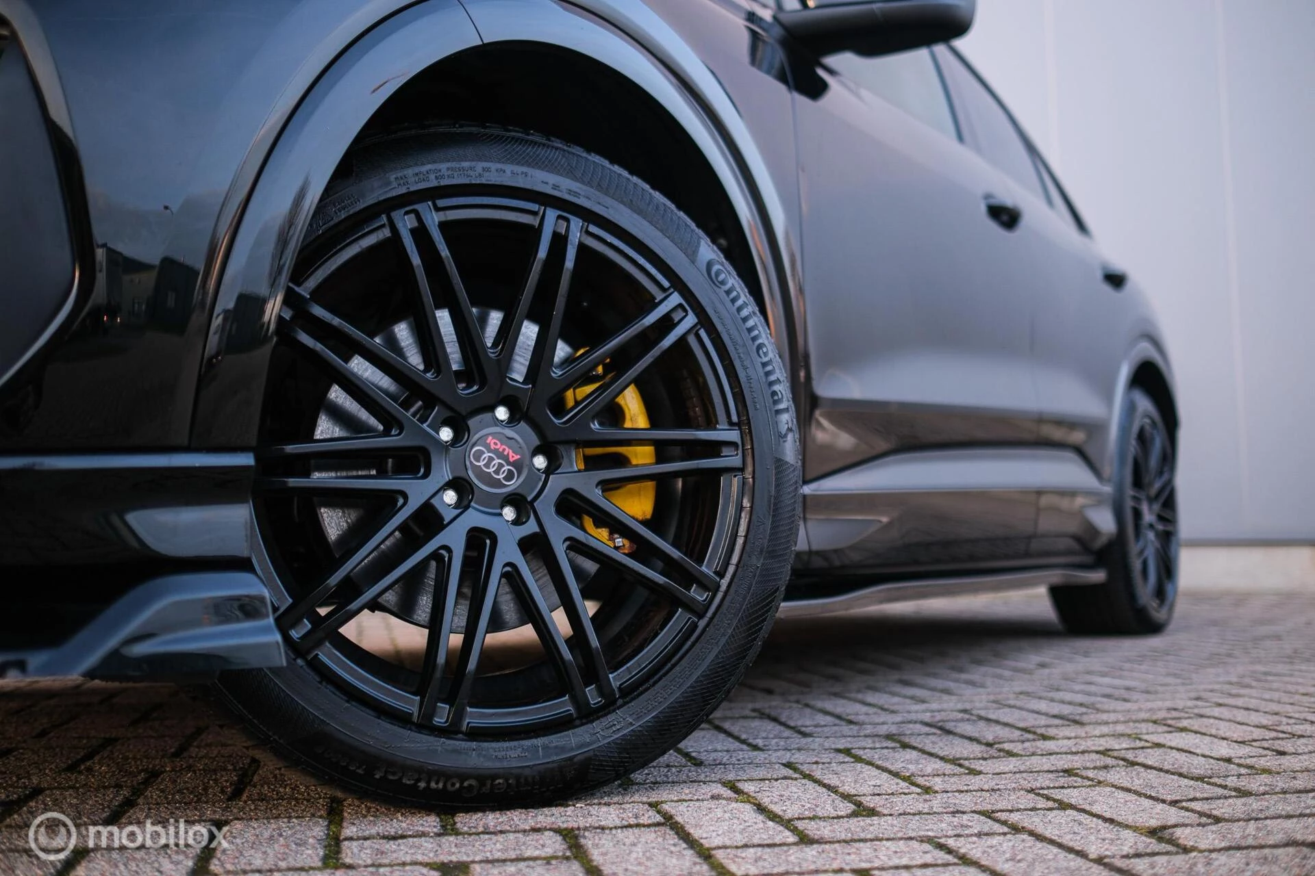 Hoofdafbeelding Audi Q4 e-tron