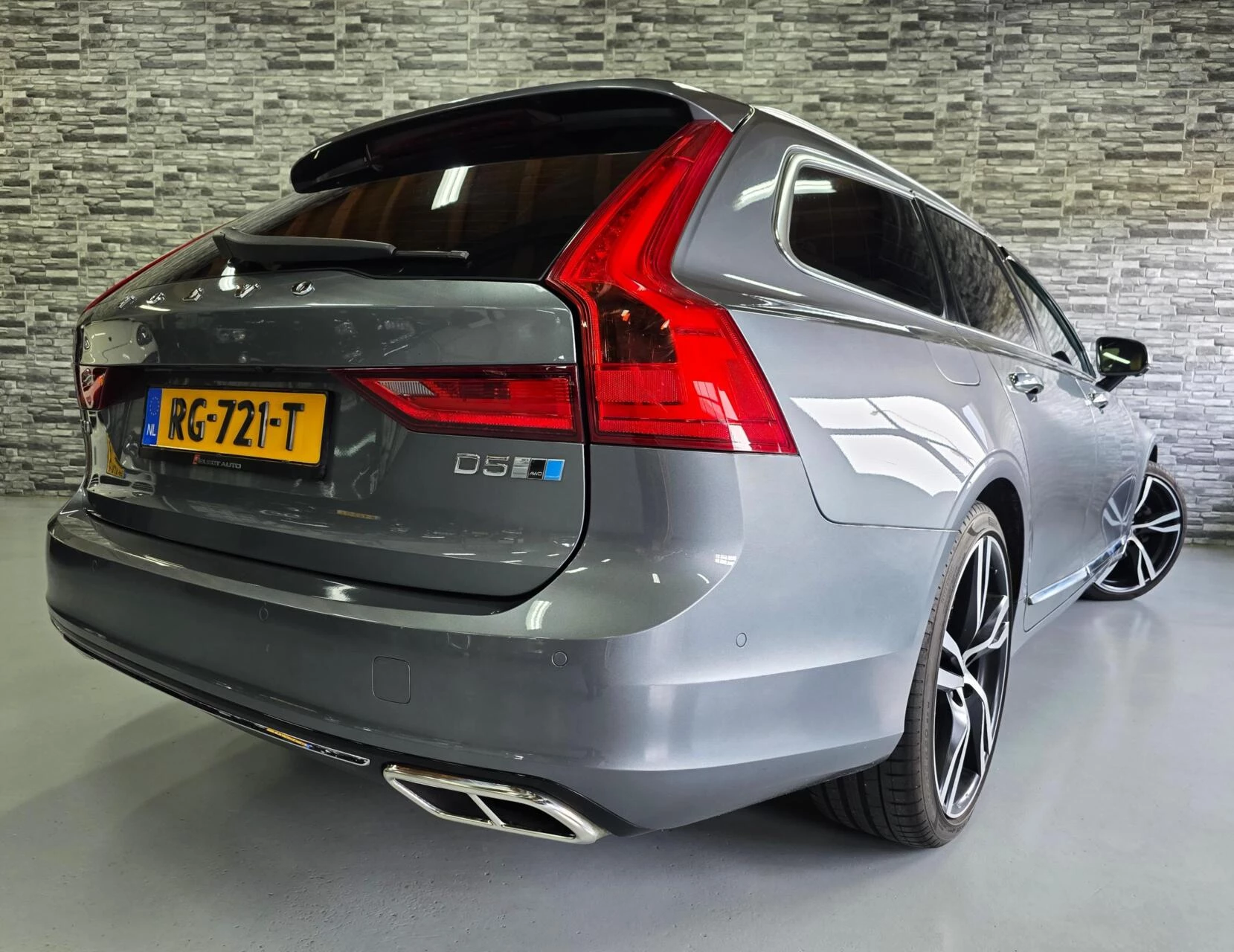 Hoofdafbeelding Volvo V90