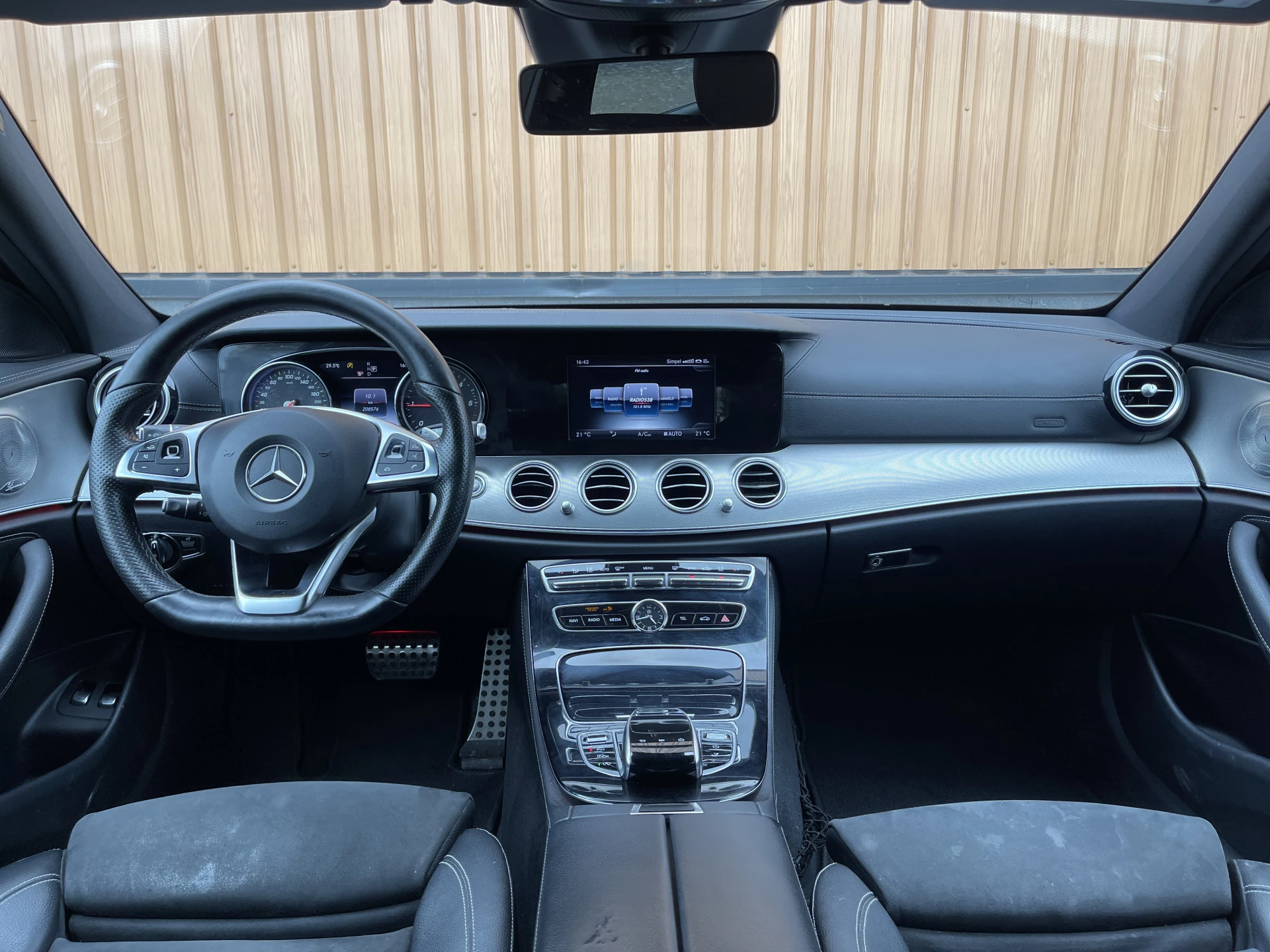 Hoofdafbeelding Mercedes-Benz E-Klasse