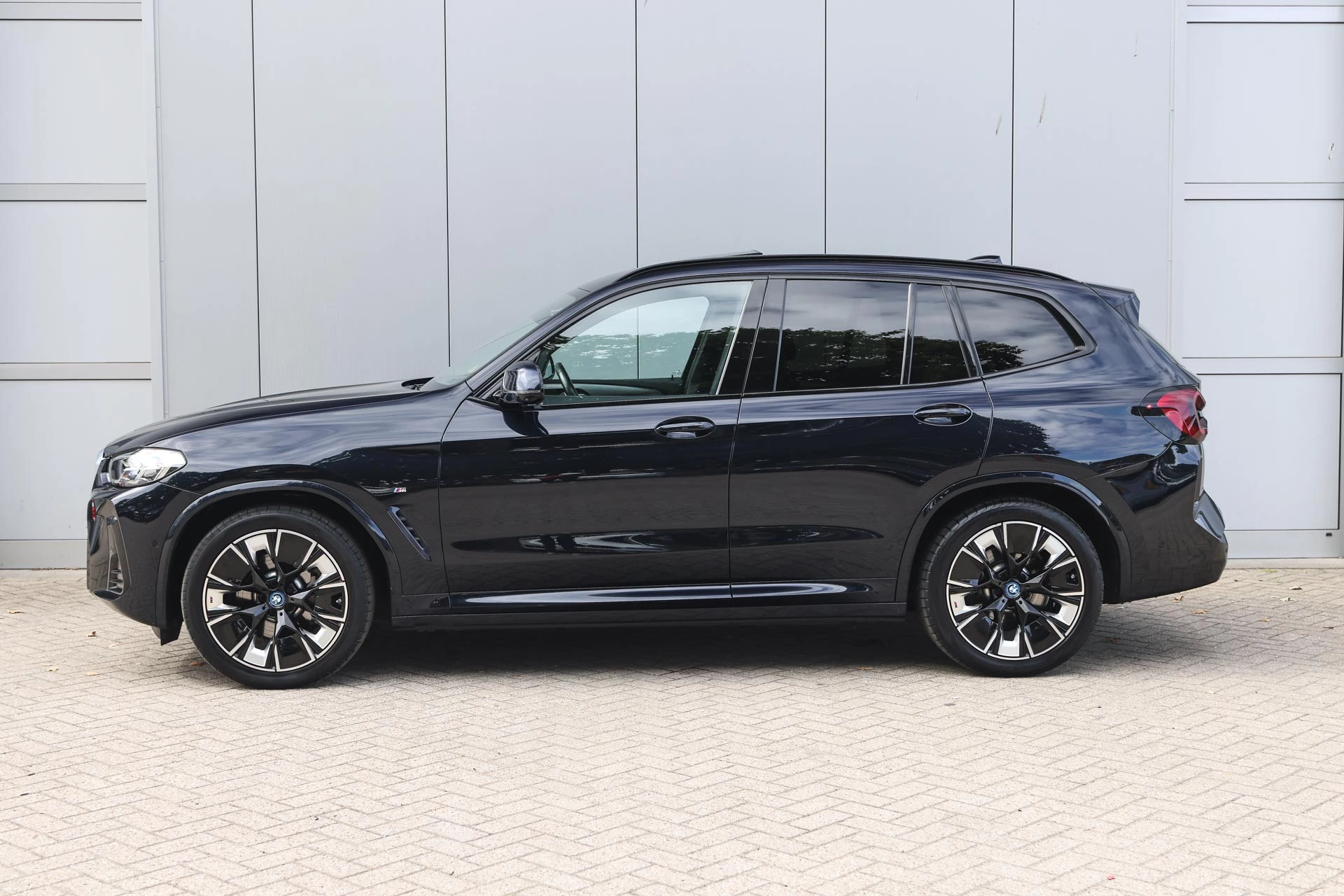 Hoofdafbeelding BMW iX3