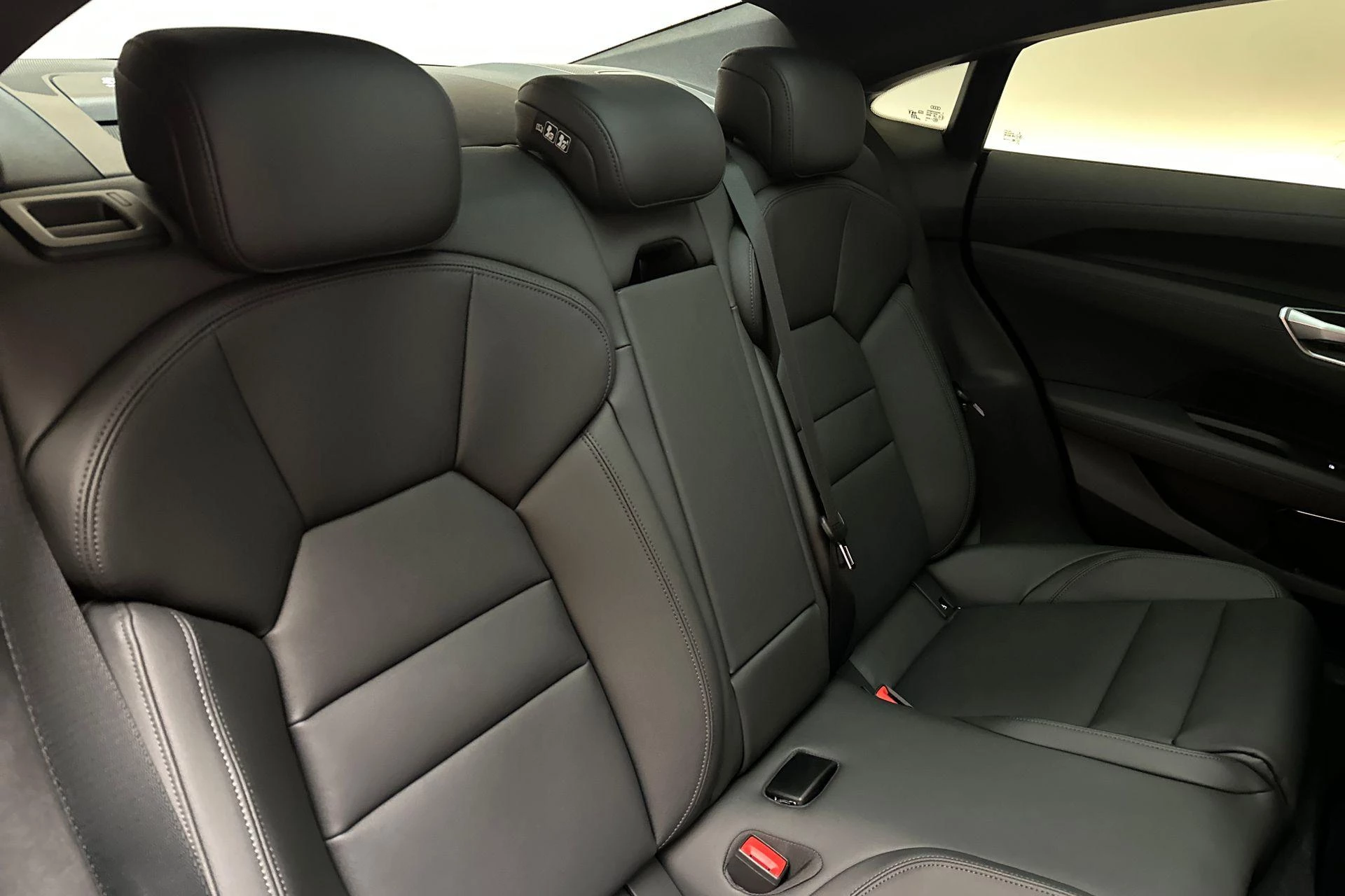 Hoofdafbeelding Audi e-tron GT