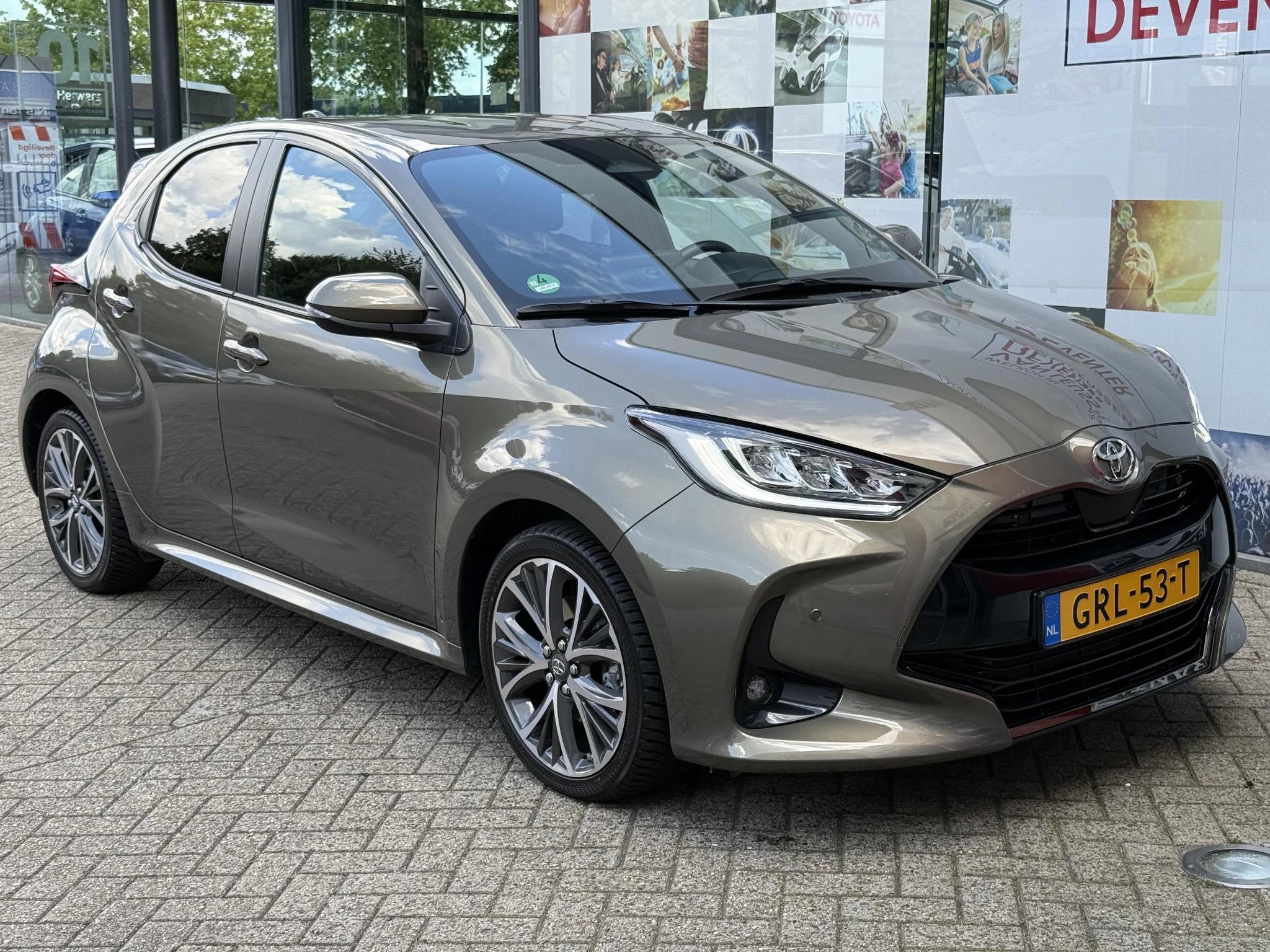 Hoofdafbeelding Toyota Yaris
