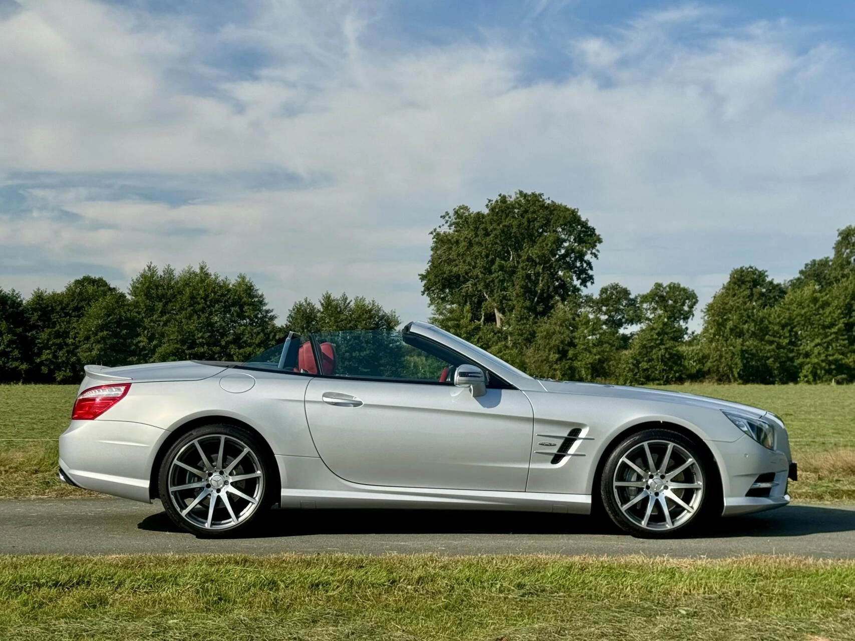 Hoofdafbeelding Mercedes-Benz SL