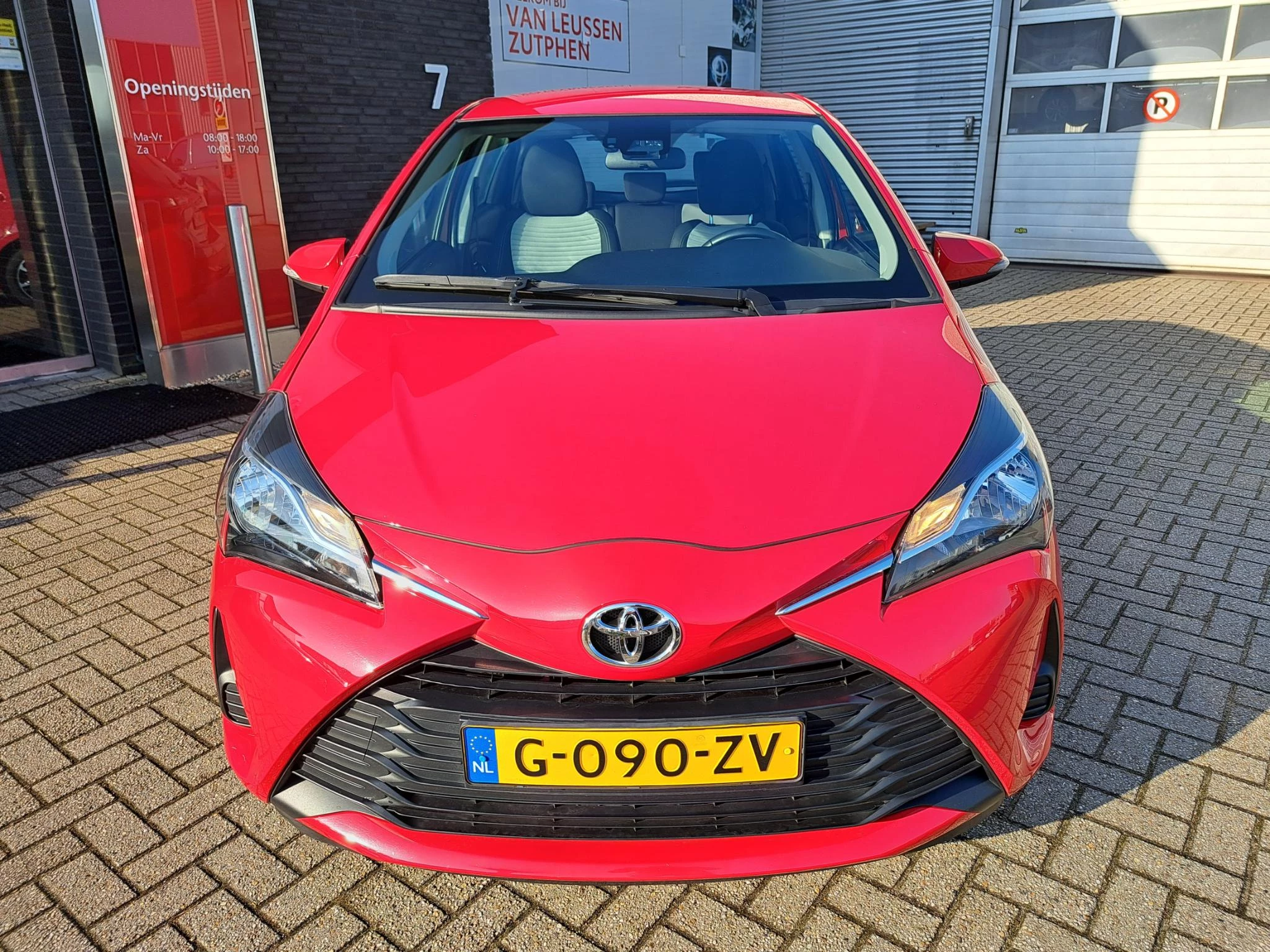 Hoofdafbeelding Toyota Yaris