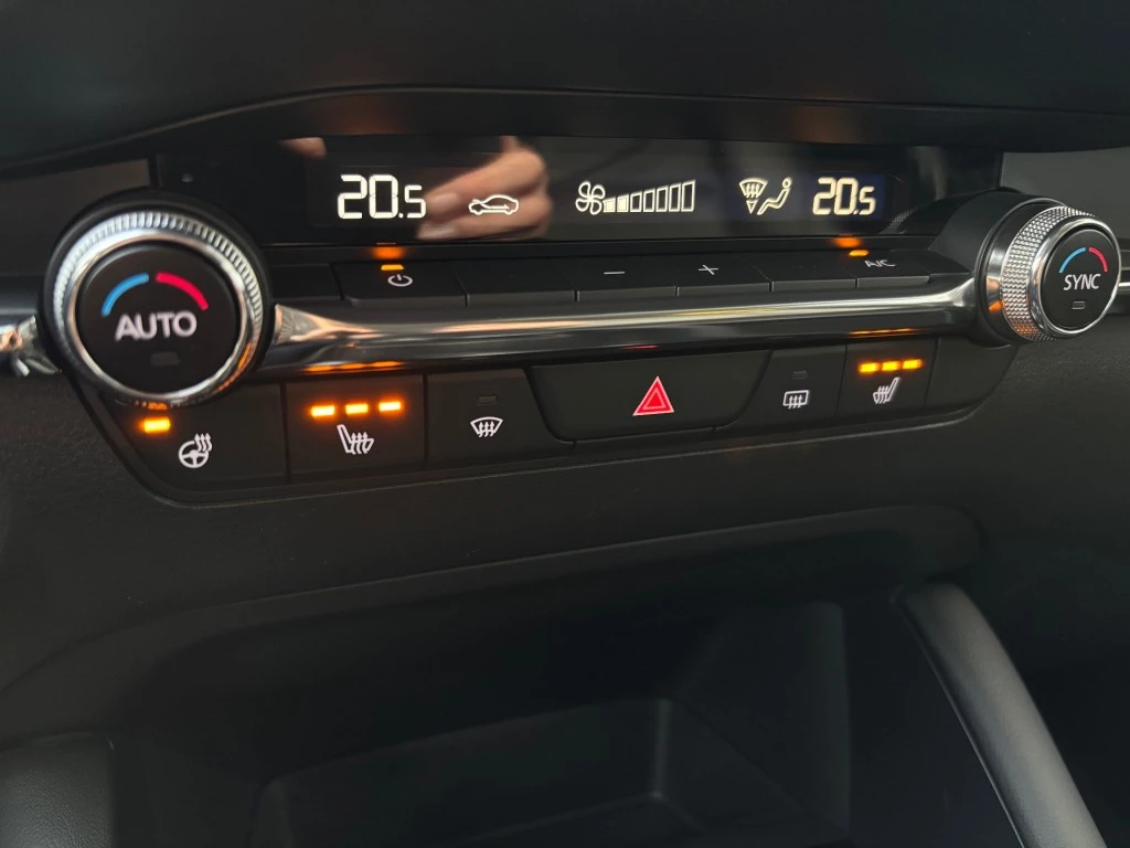 Hoofdafbeelding Mazda 3