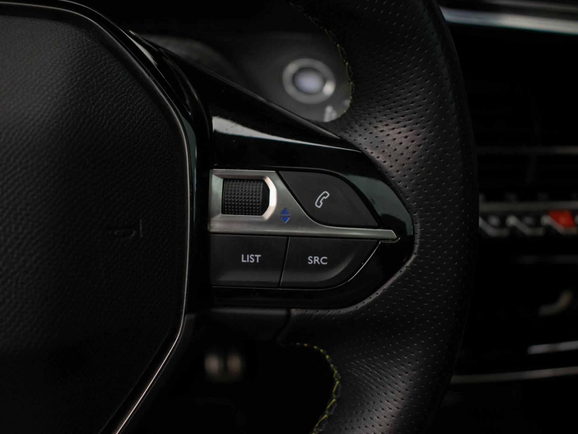 Hoofdafbeelding Peugeot e-208